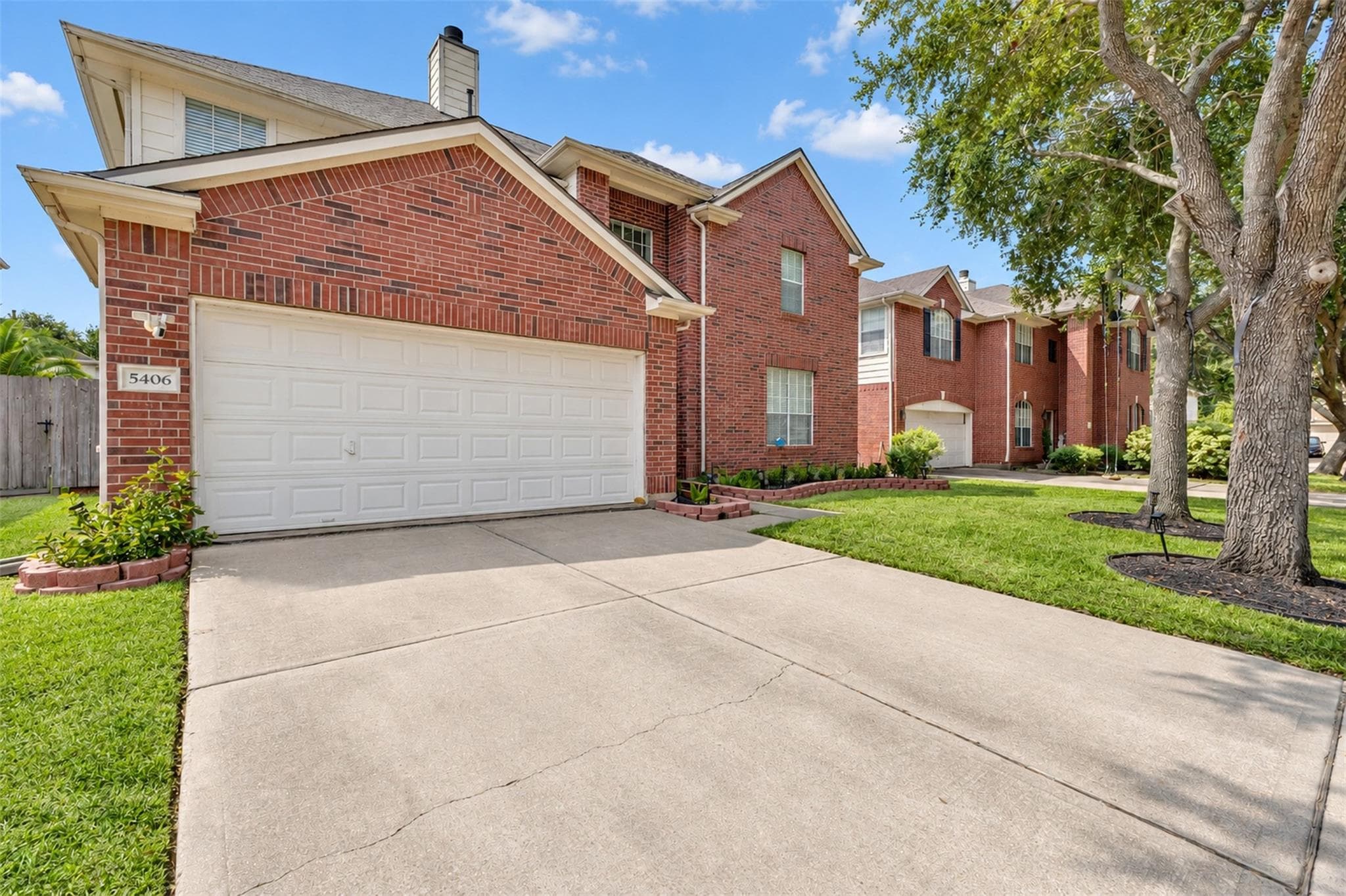 5406 Linden Grove Court