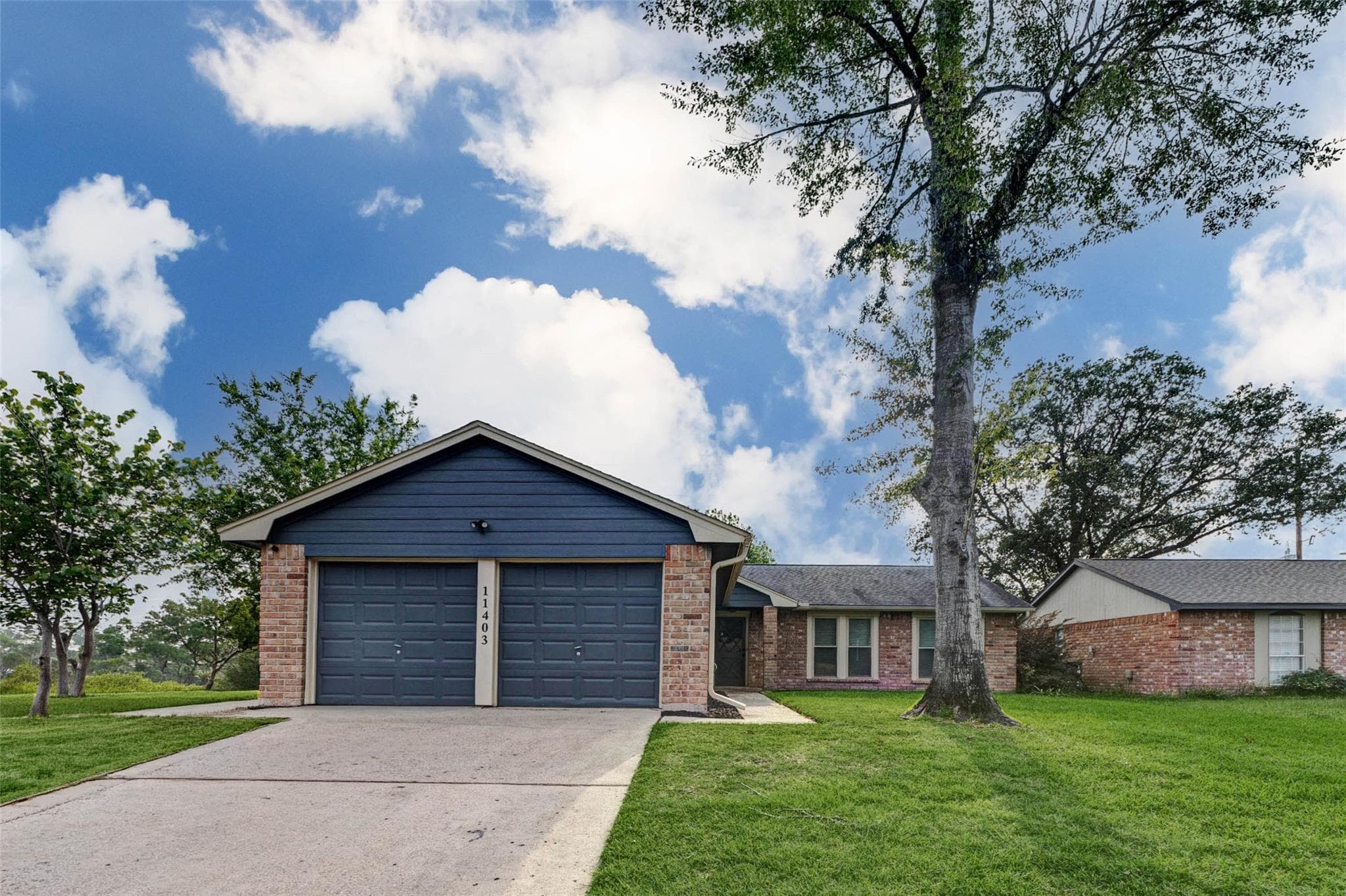 11403 Bonaparte Drive