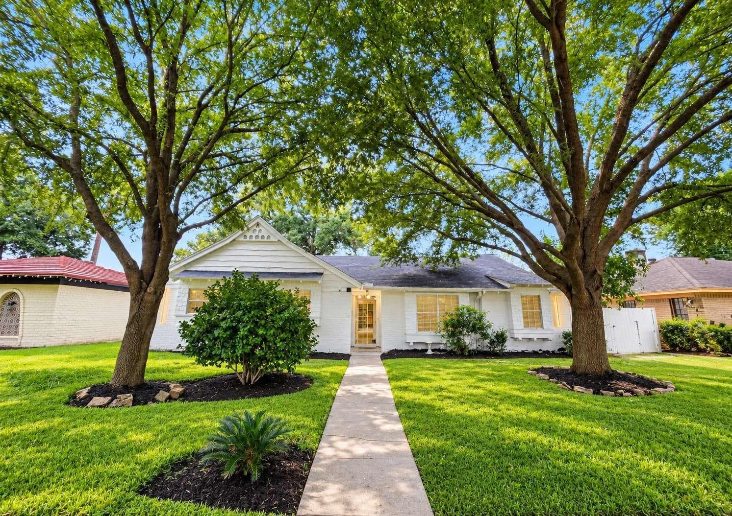 1143 Creekmont Drive