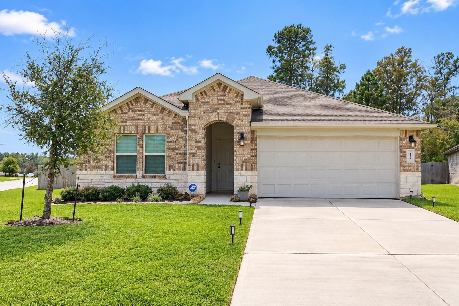 2903 Arbors Edge Court