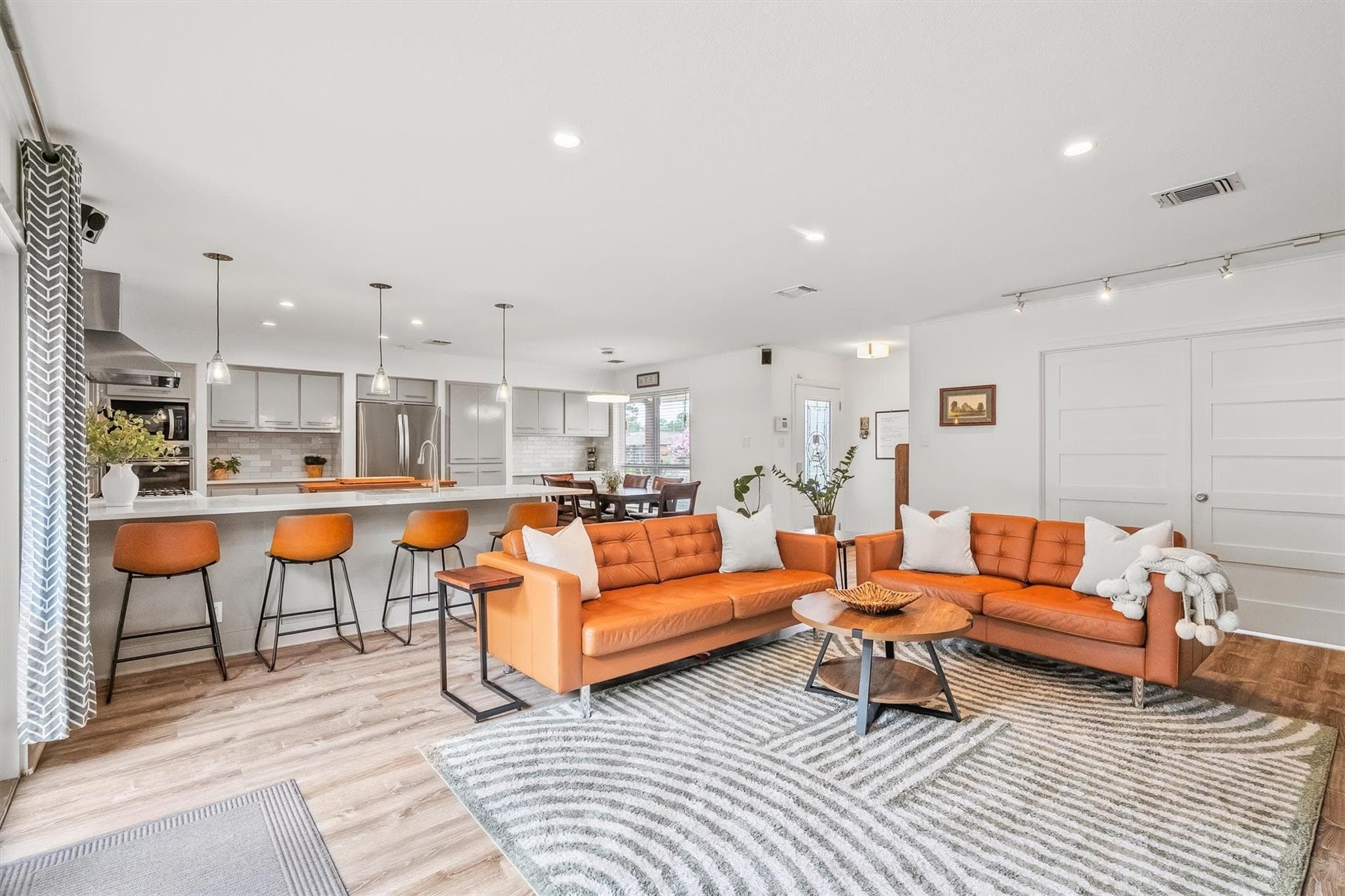 2206 Willowby Drive