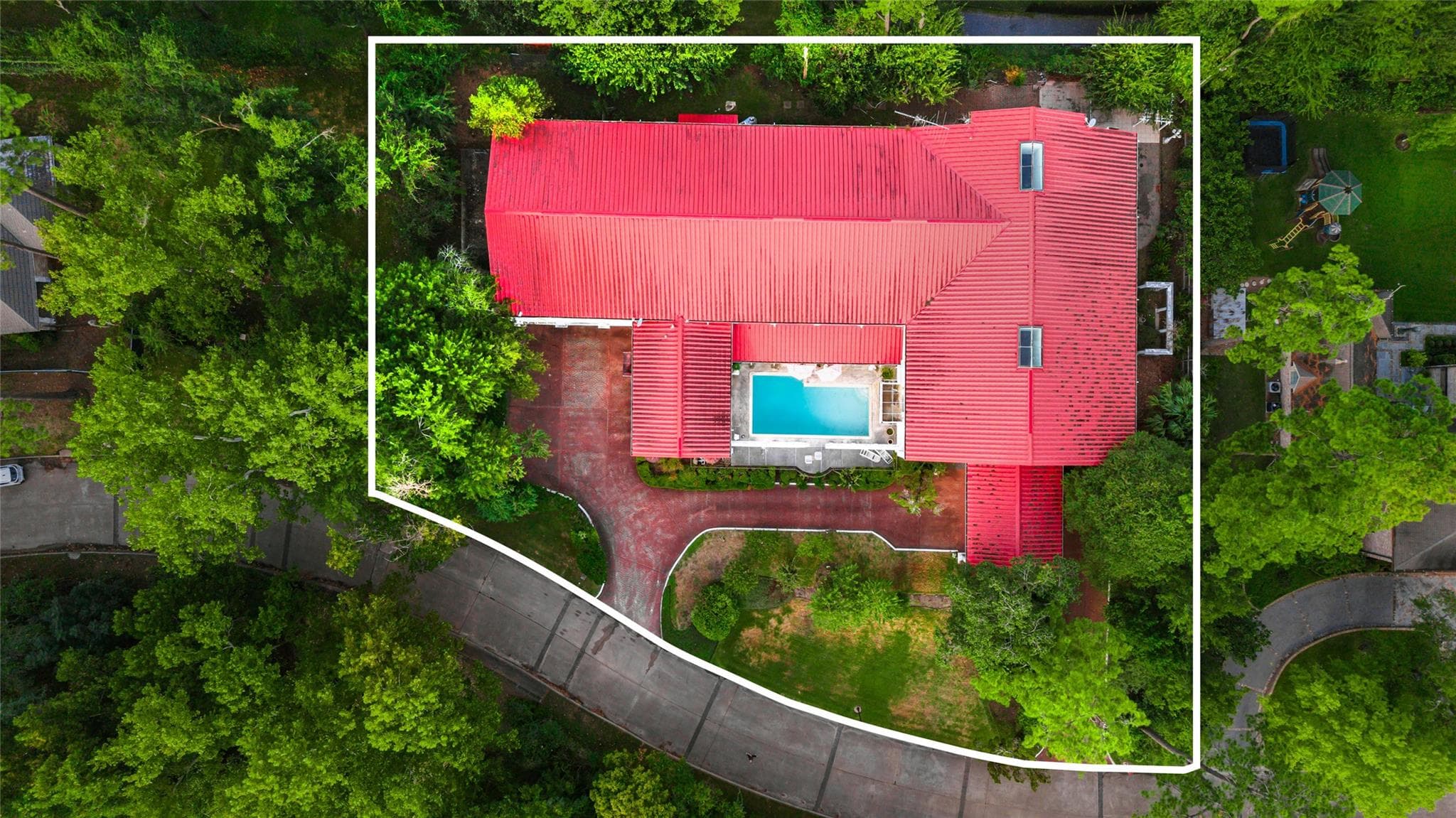 6 Farnham Park Drive