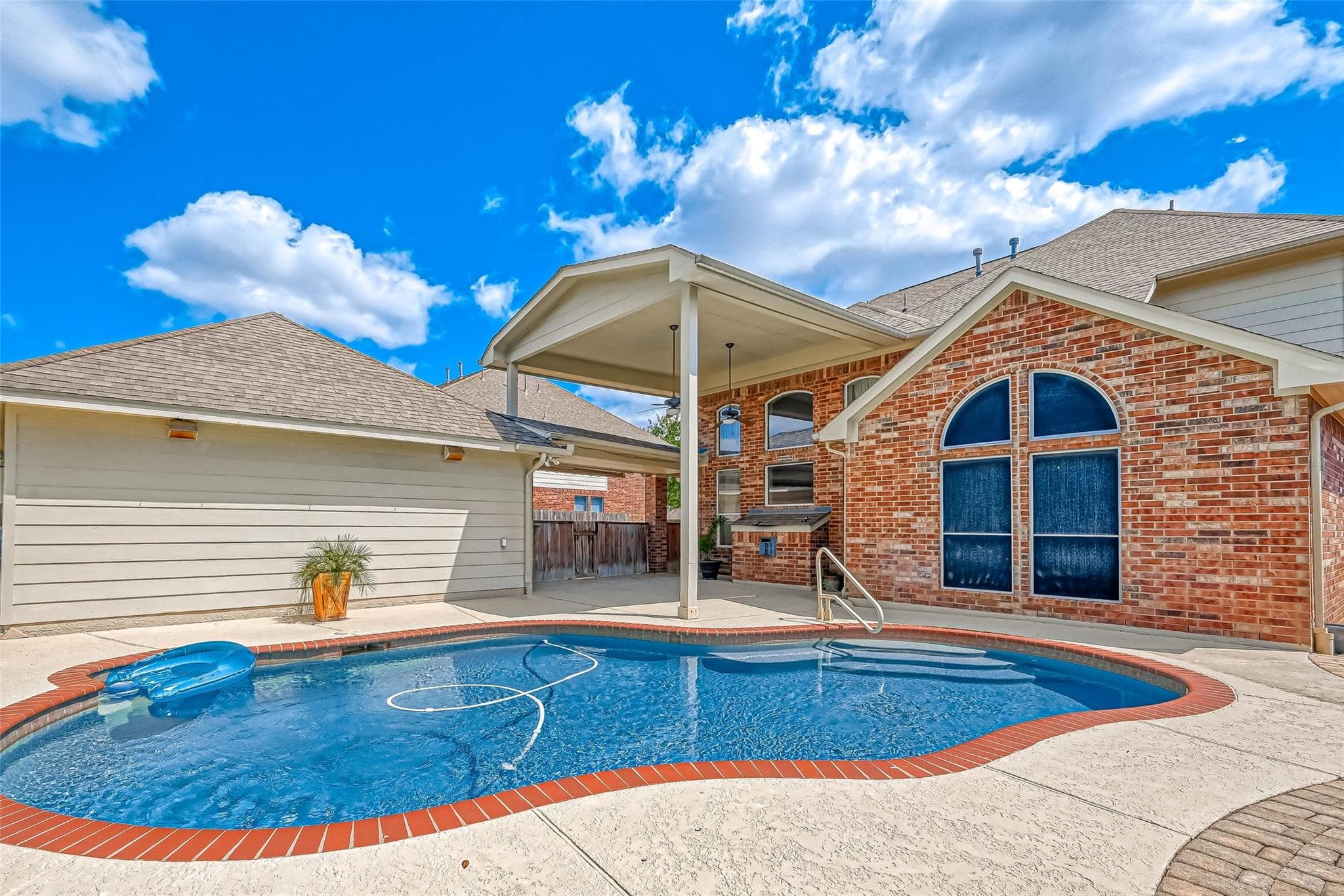 2422 Falcon Knoll Lane
