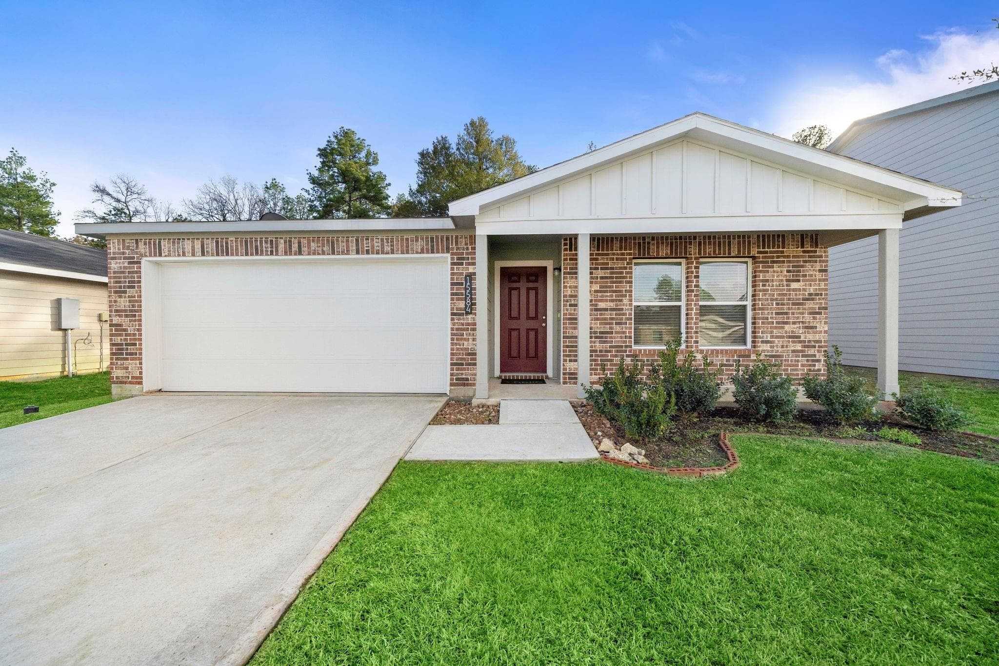 15584 Briar Forest Dr