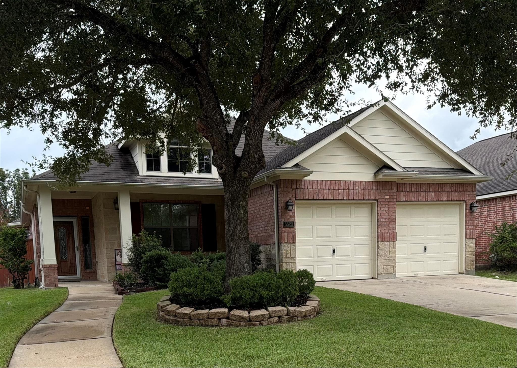 5523 Baby Blue Lane Lane