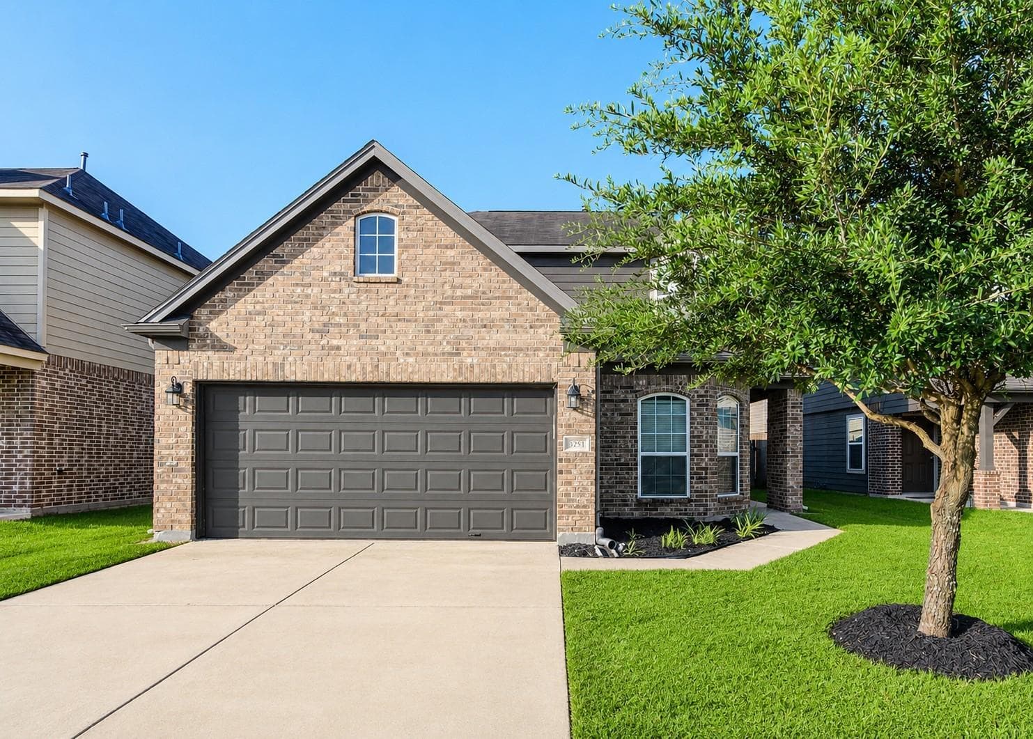 3251 View Valley Trail