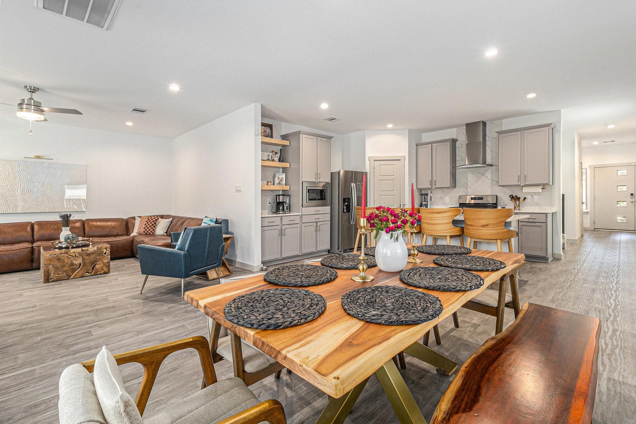 12823 Tokenhouse Lane
