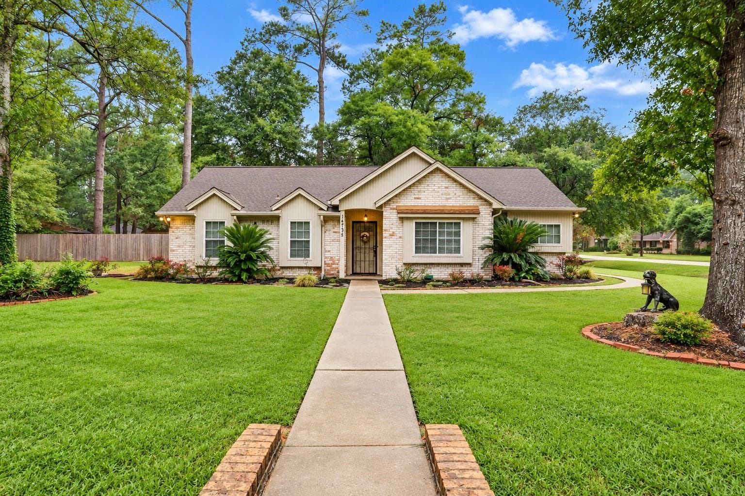 14735 Waynewood Drive