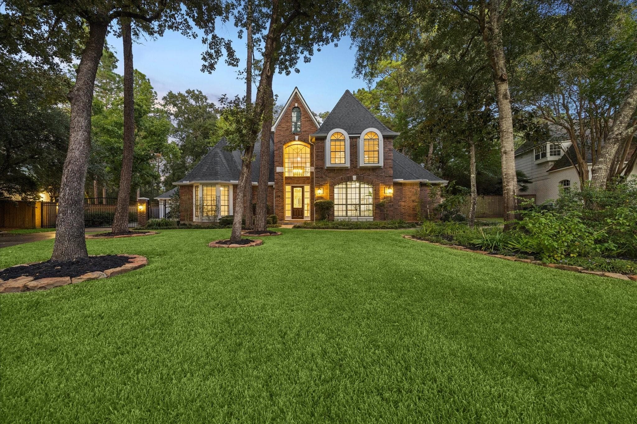 4 E Eden Elm Circle