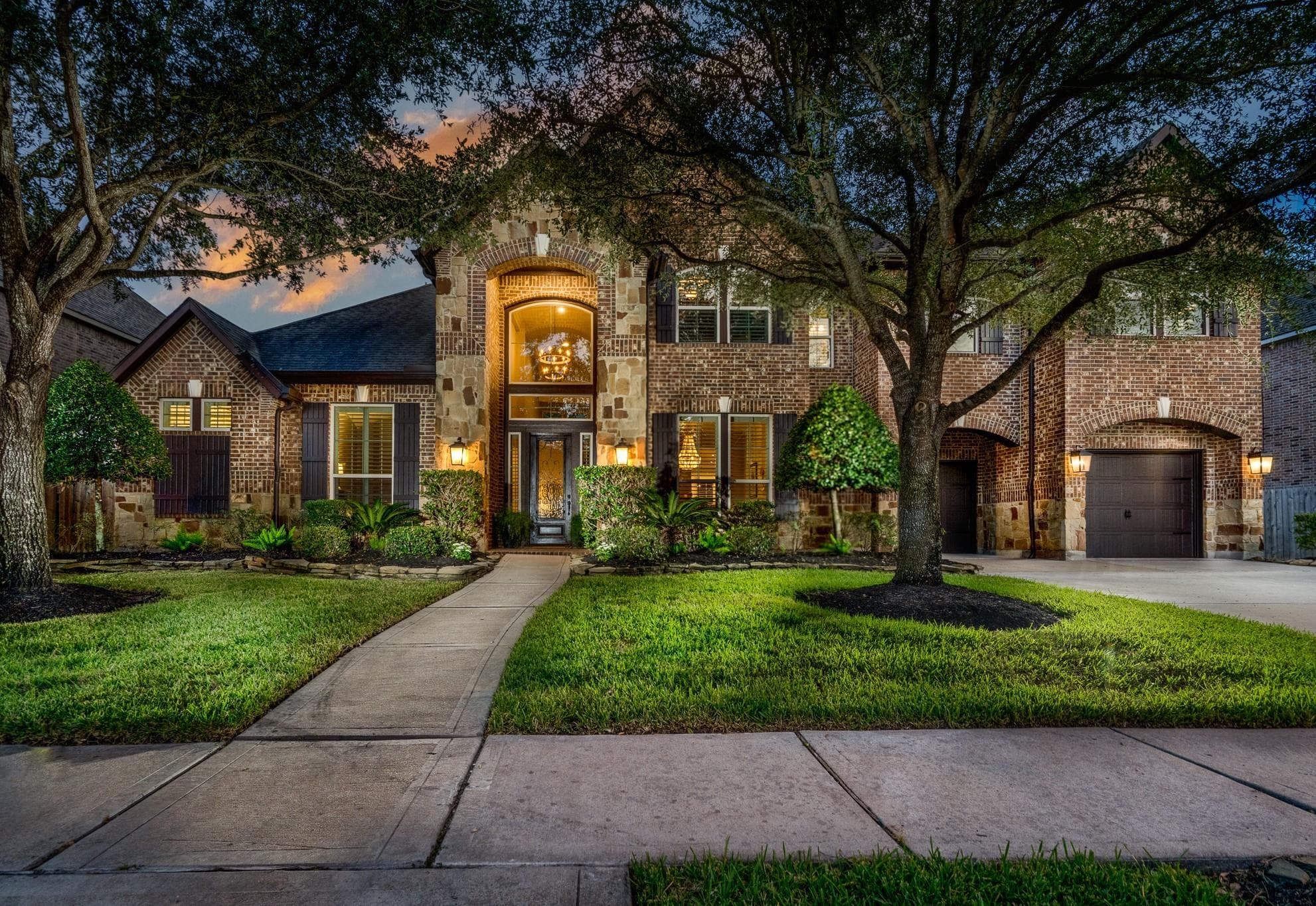 16814 E Caramel Apple Trail