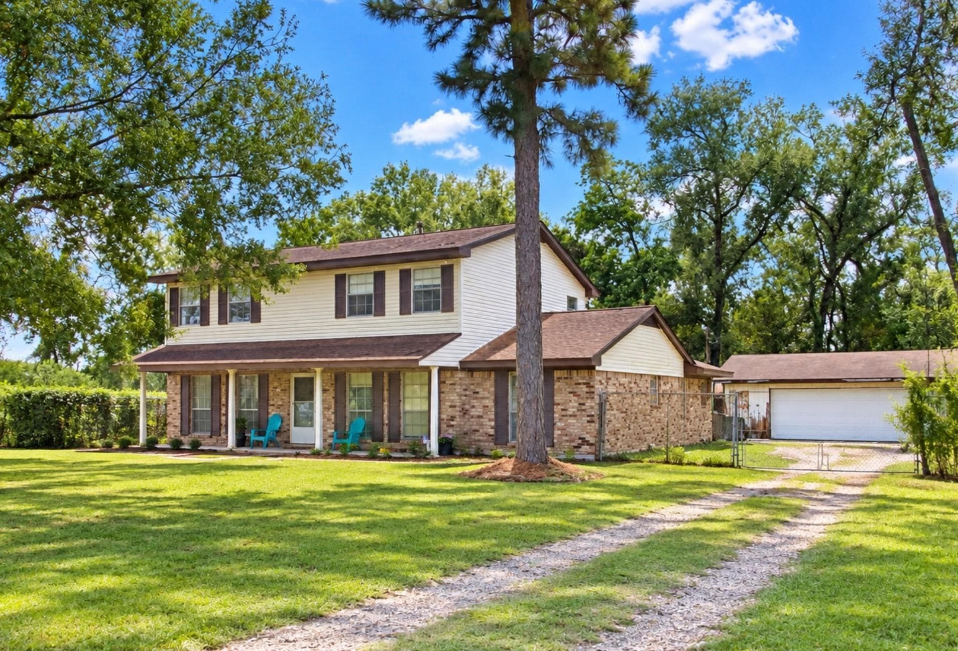 8035 Redbird Lane