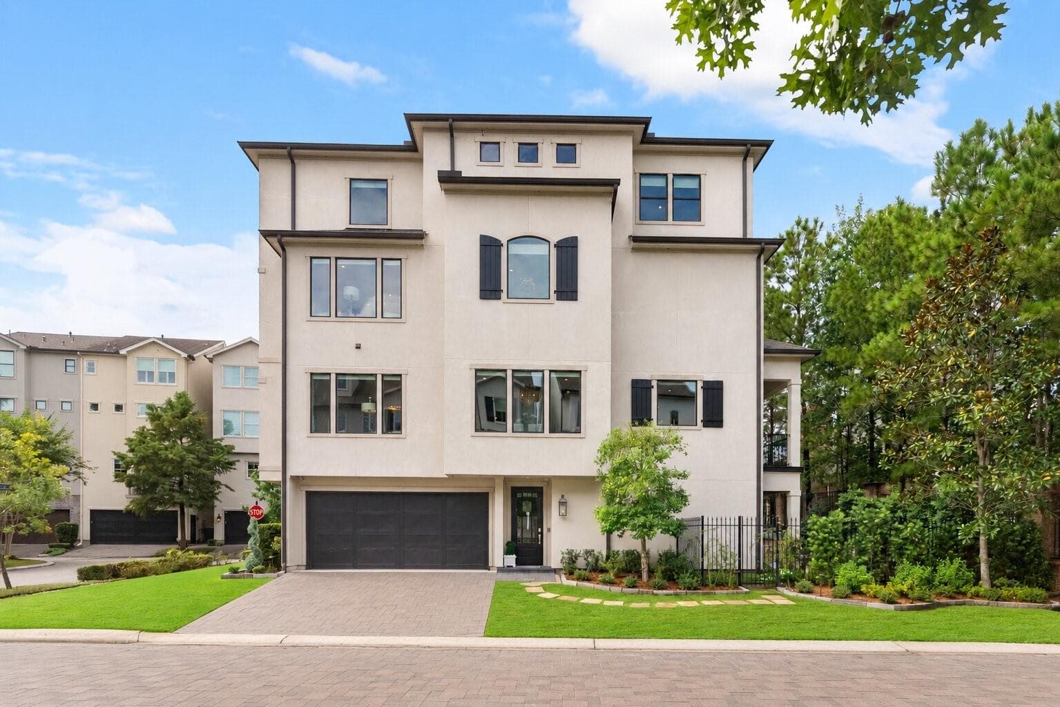 10 Nautical Terrace Way