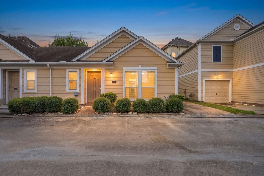 4506 Plum Creek Forest Lane