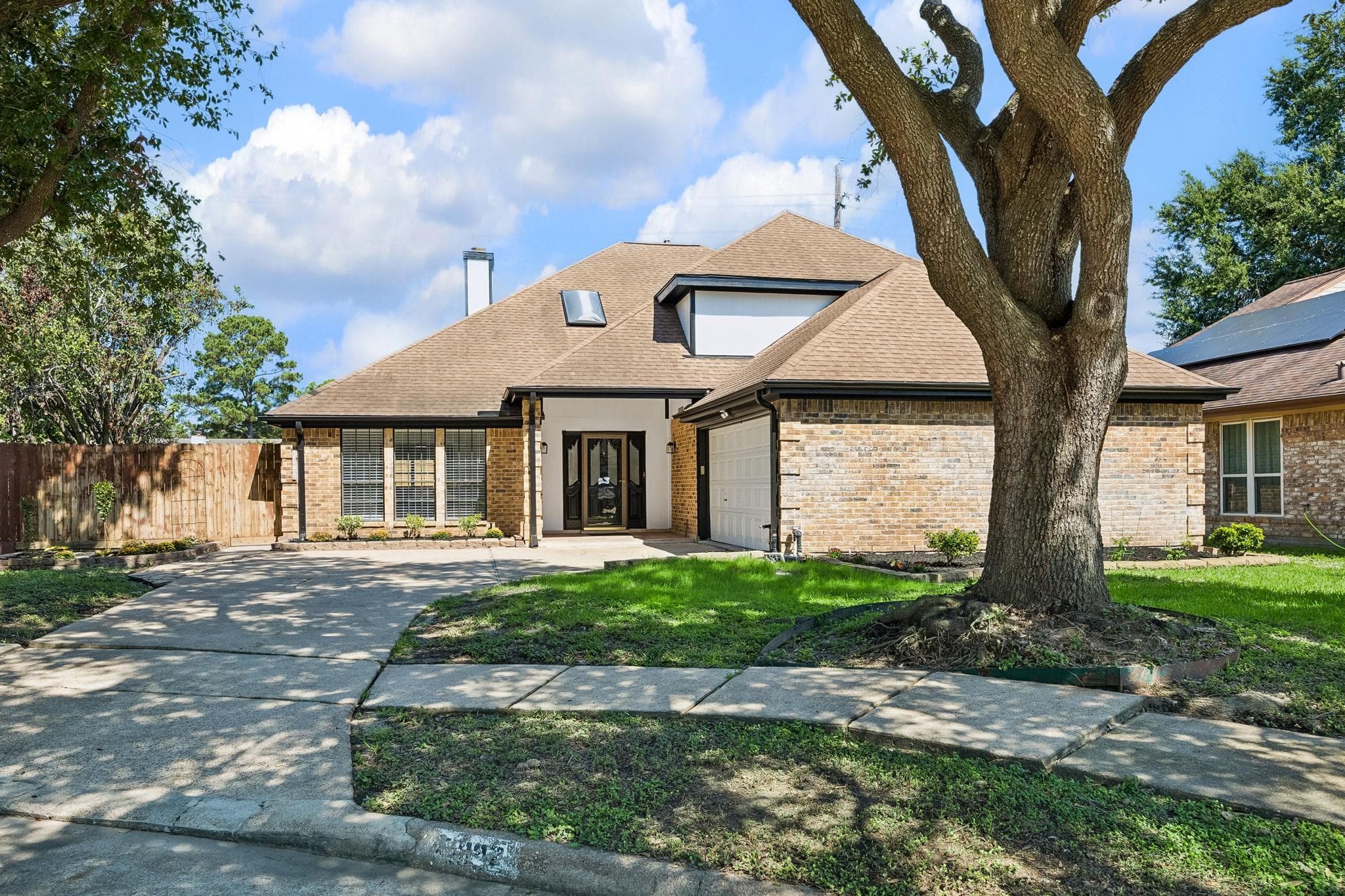 19922 Hoppers Creek Drive
