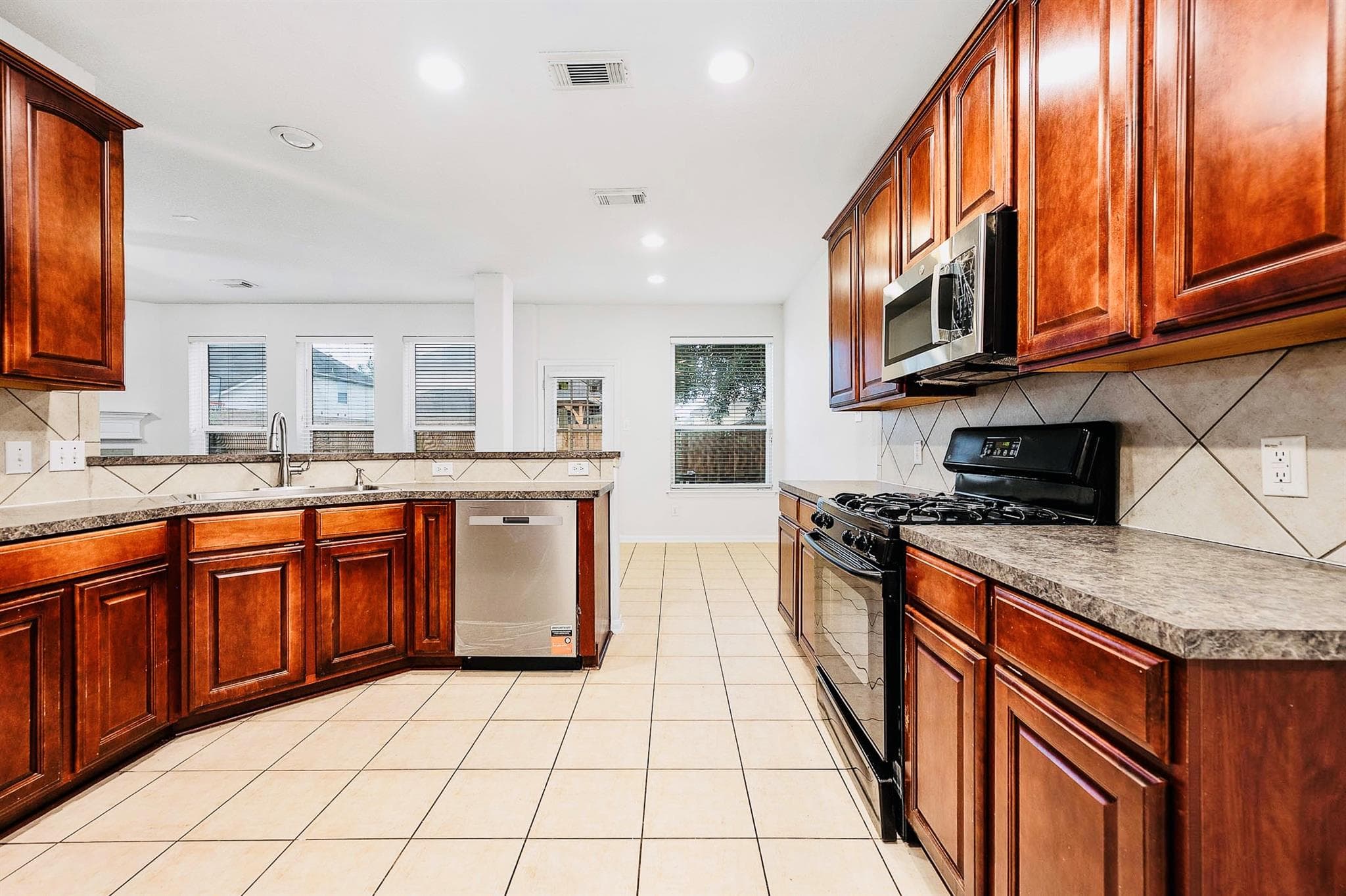 2032 Creek Shore Lane