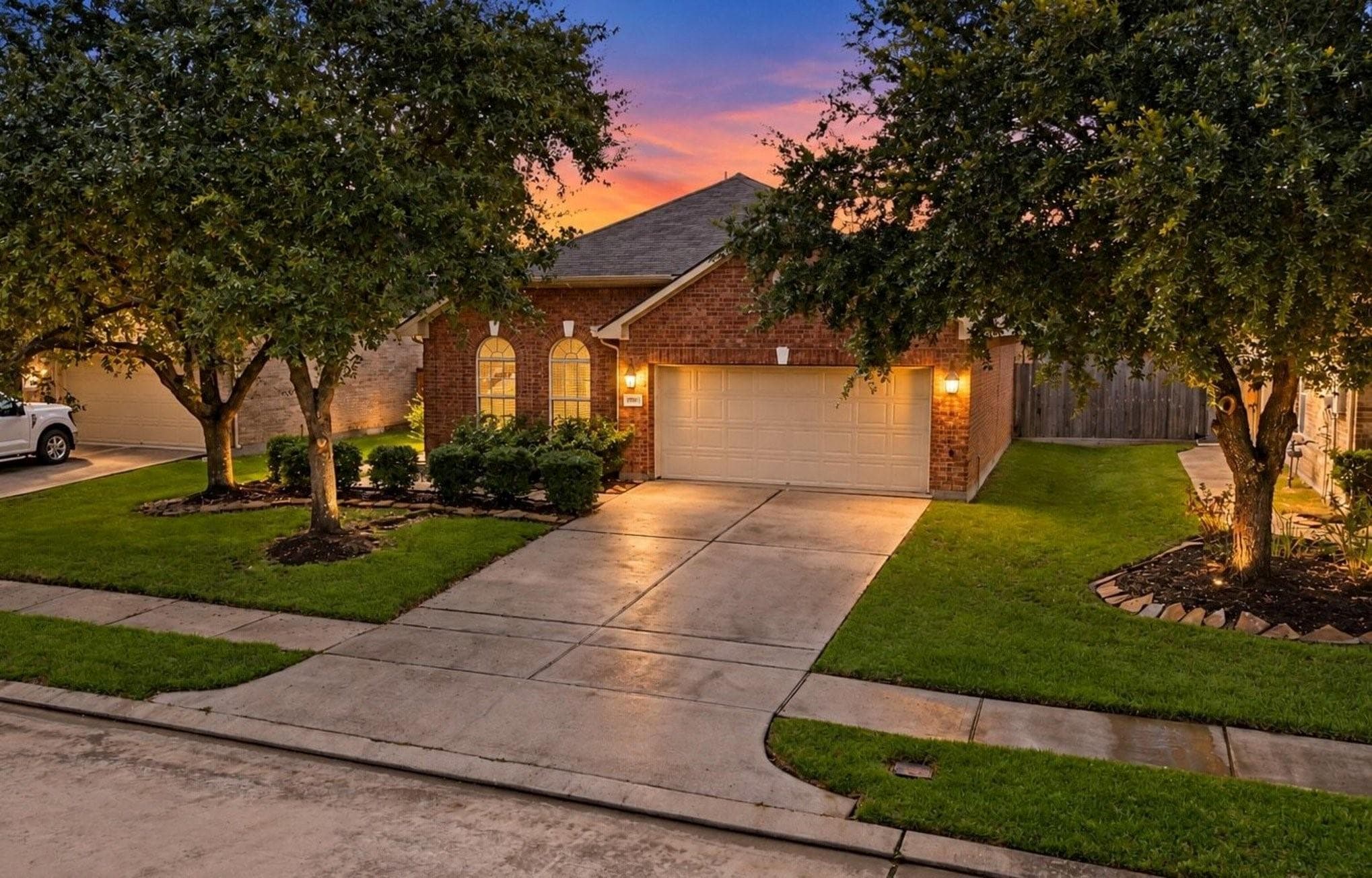 16511 Blue Shine Trail