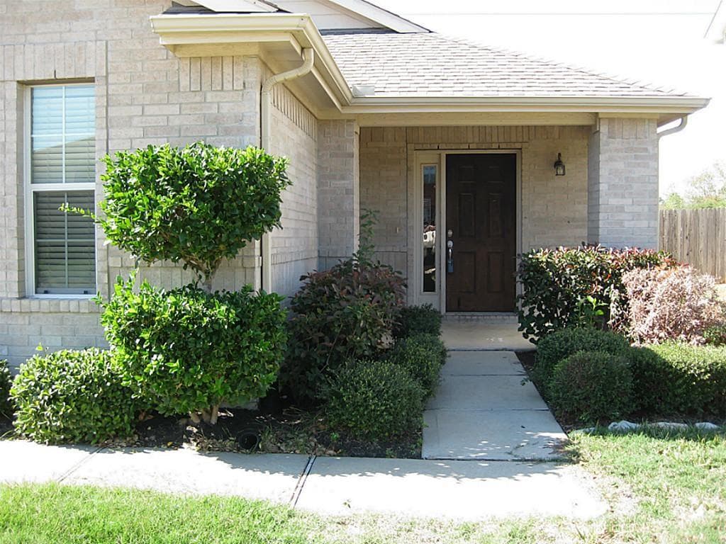 1918 Bevington Oaks Circle