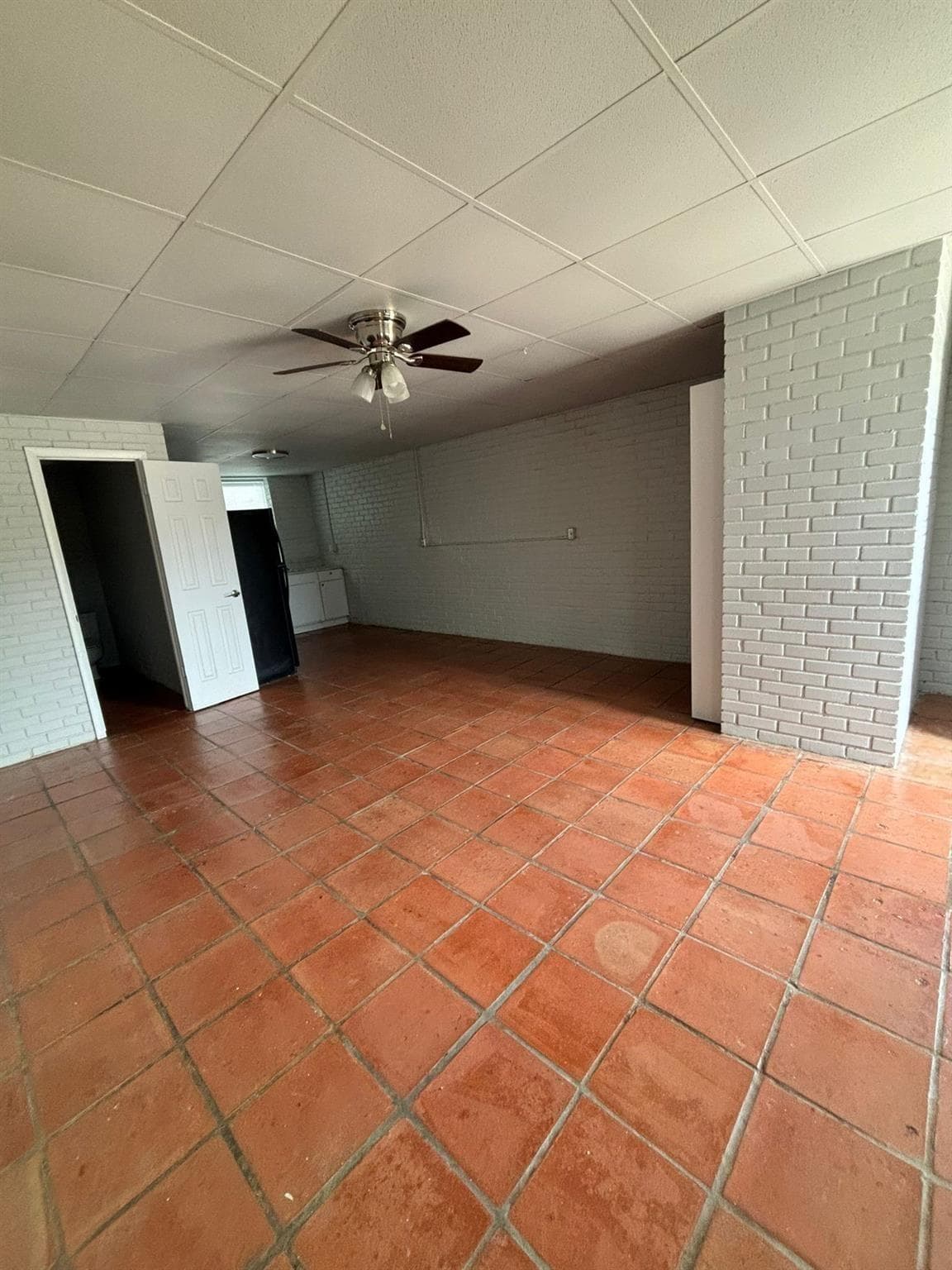 1627 W Fm-351 #2