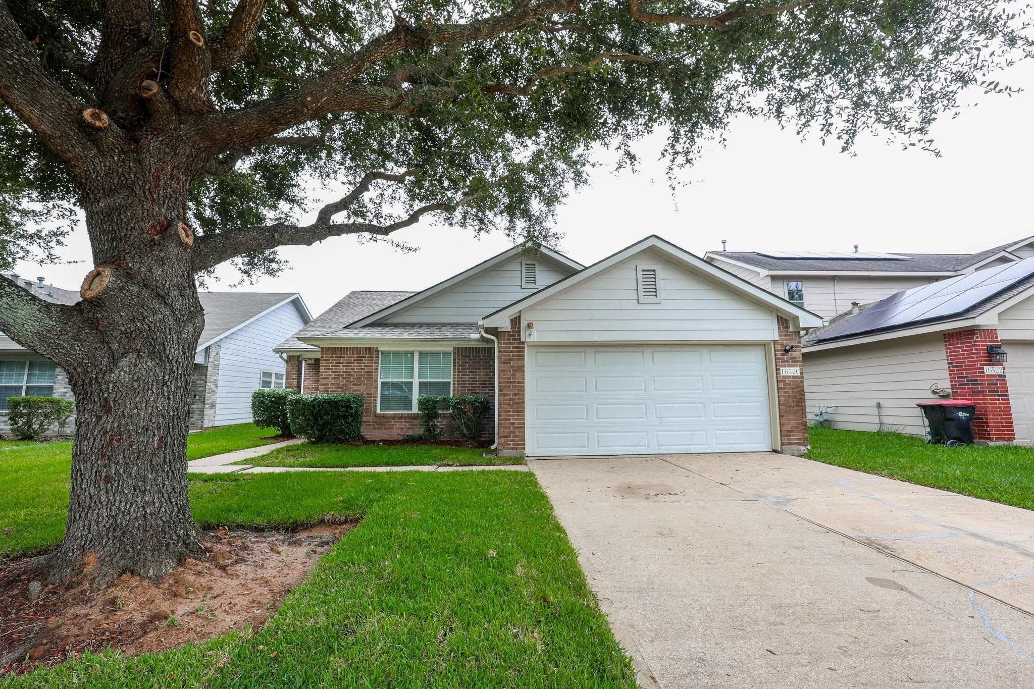 16526 Eaglewood Shadows Drive