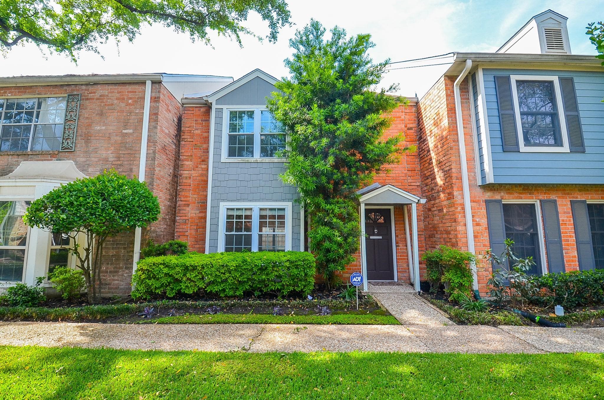 1549 W Sam Houston Parkway