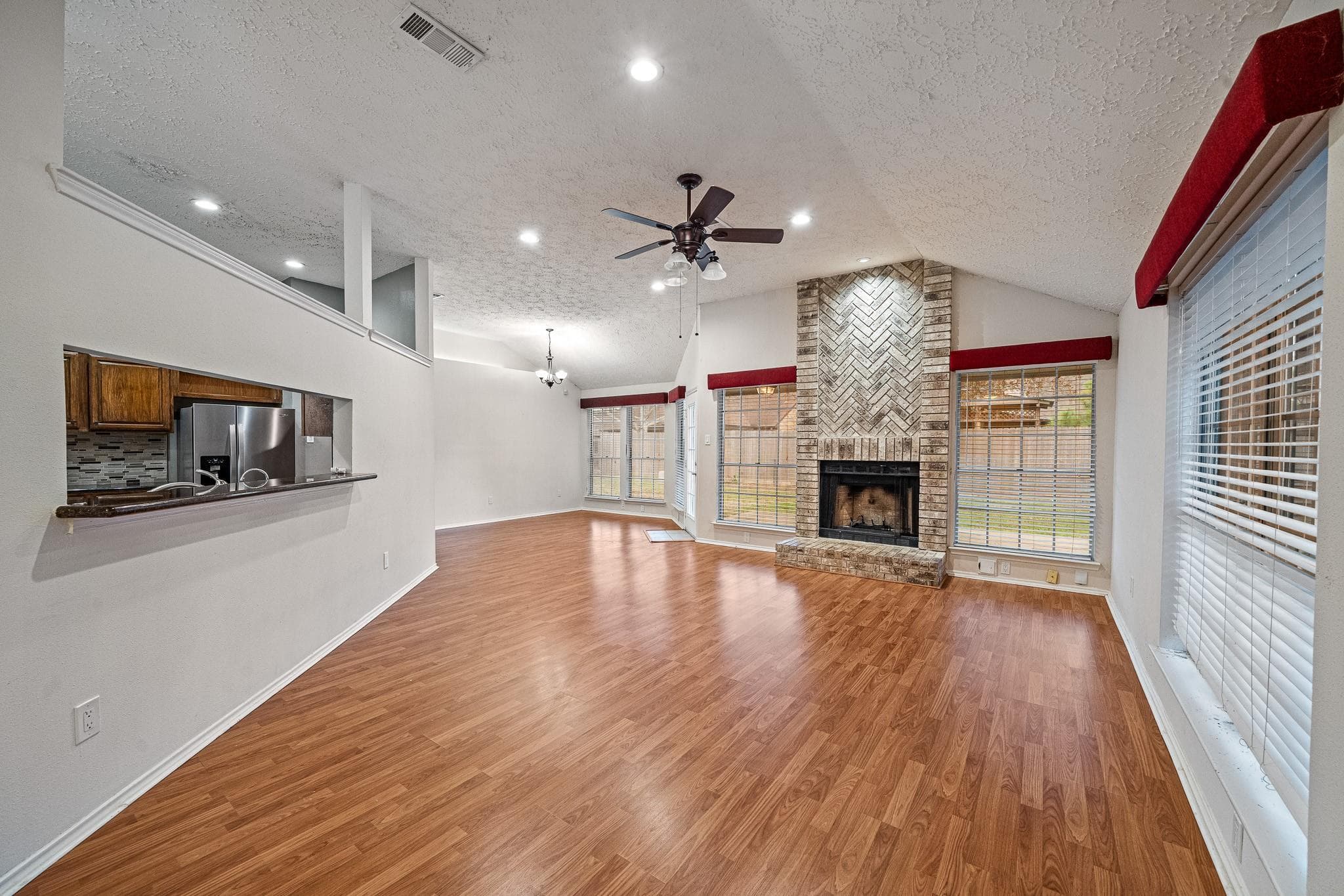 18123 Lake Bend Drive