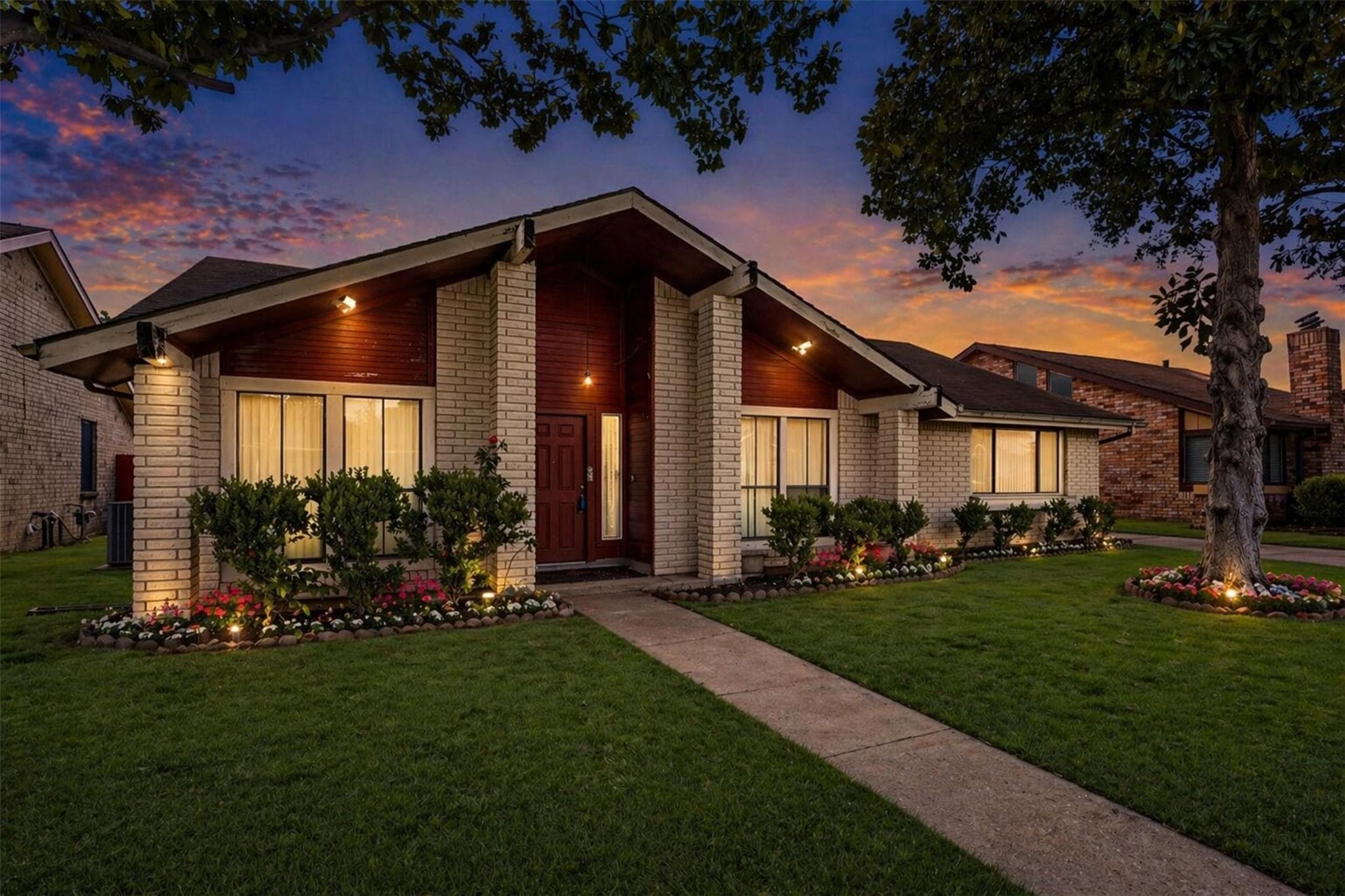 8611 Humphreys Drive