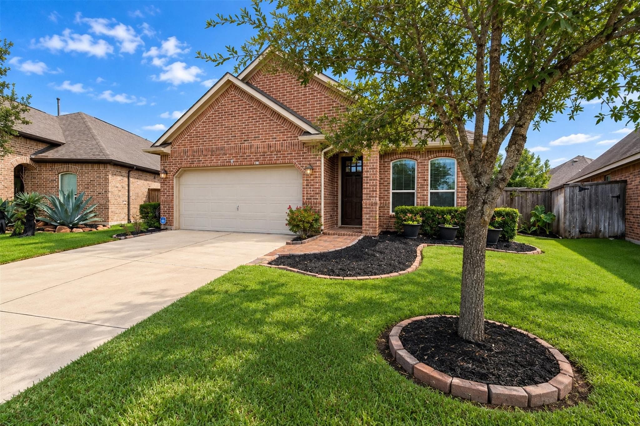 19838 Rojo Rock Lane