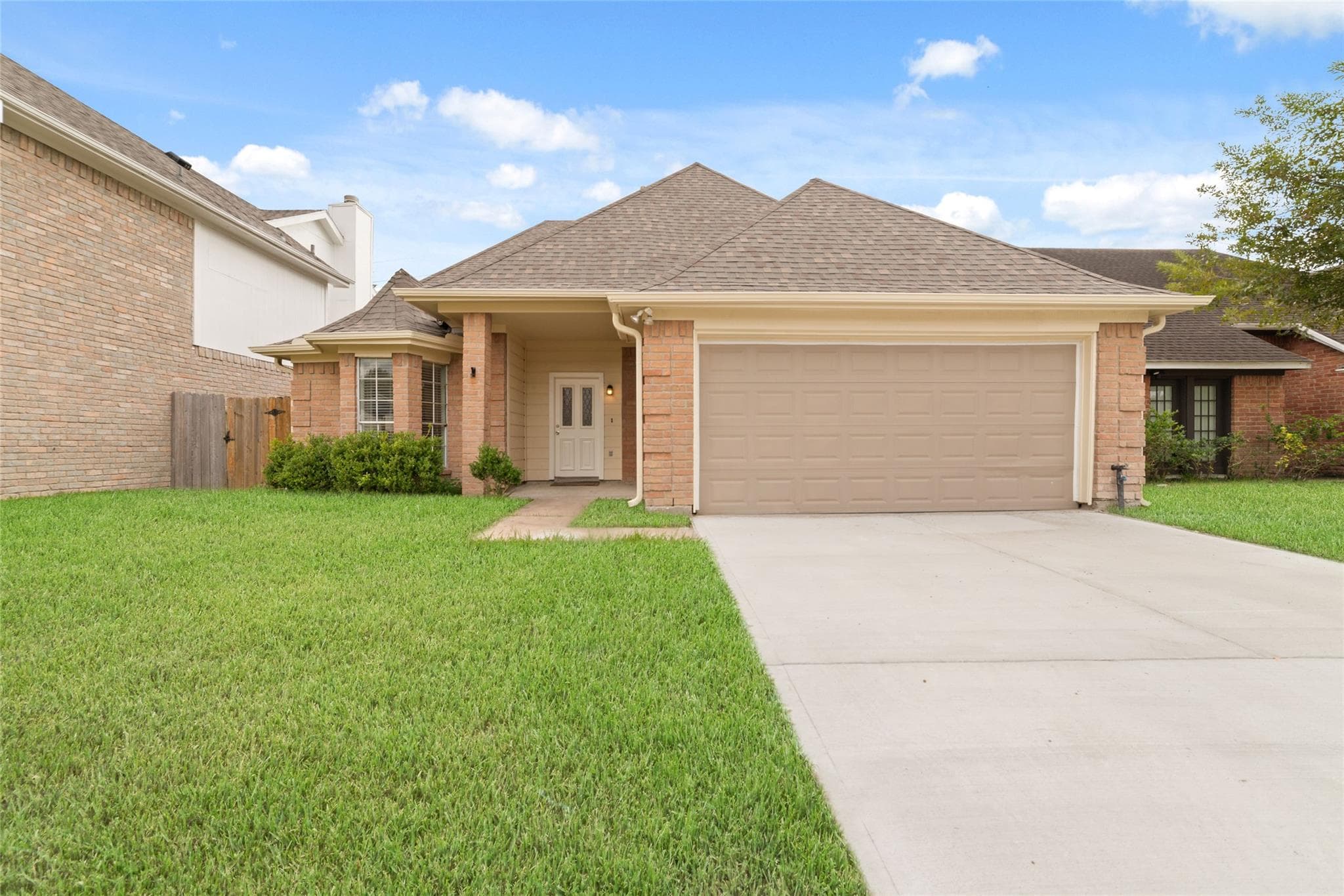 13551 Pasa Robles Lane