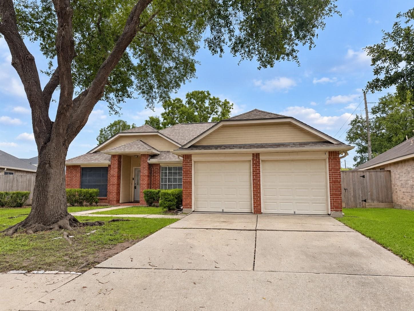 11315 Travelers Way Circle
