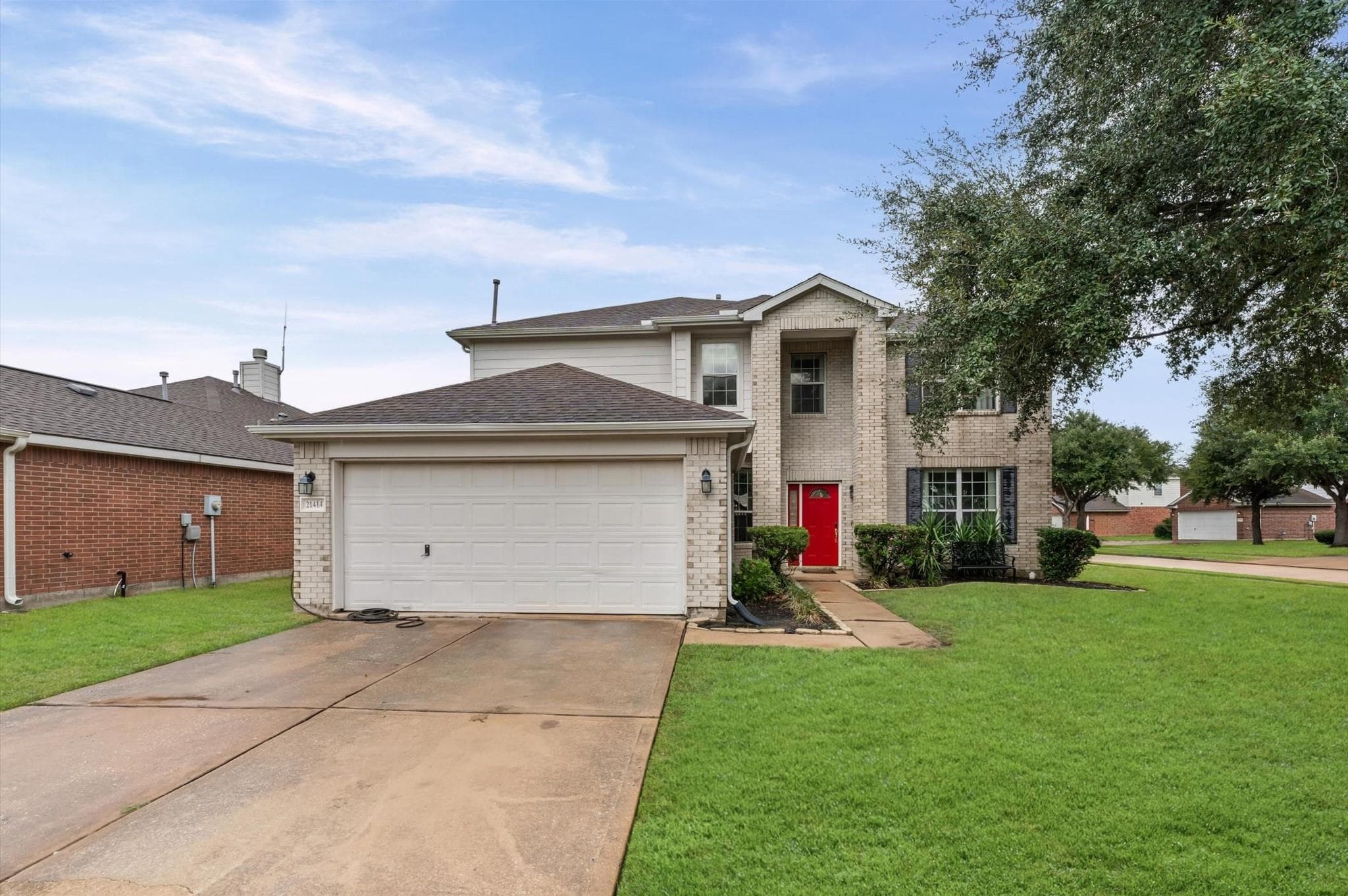 21414 Pointed Oak Lane