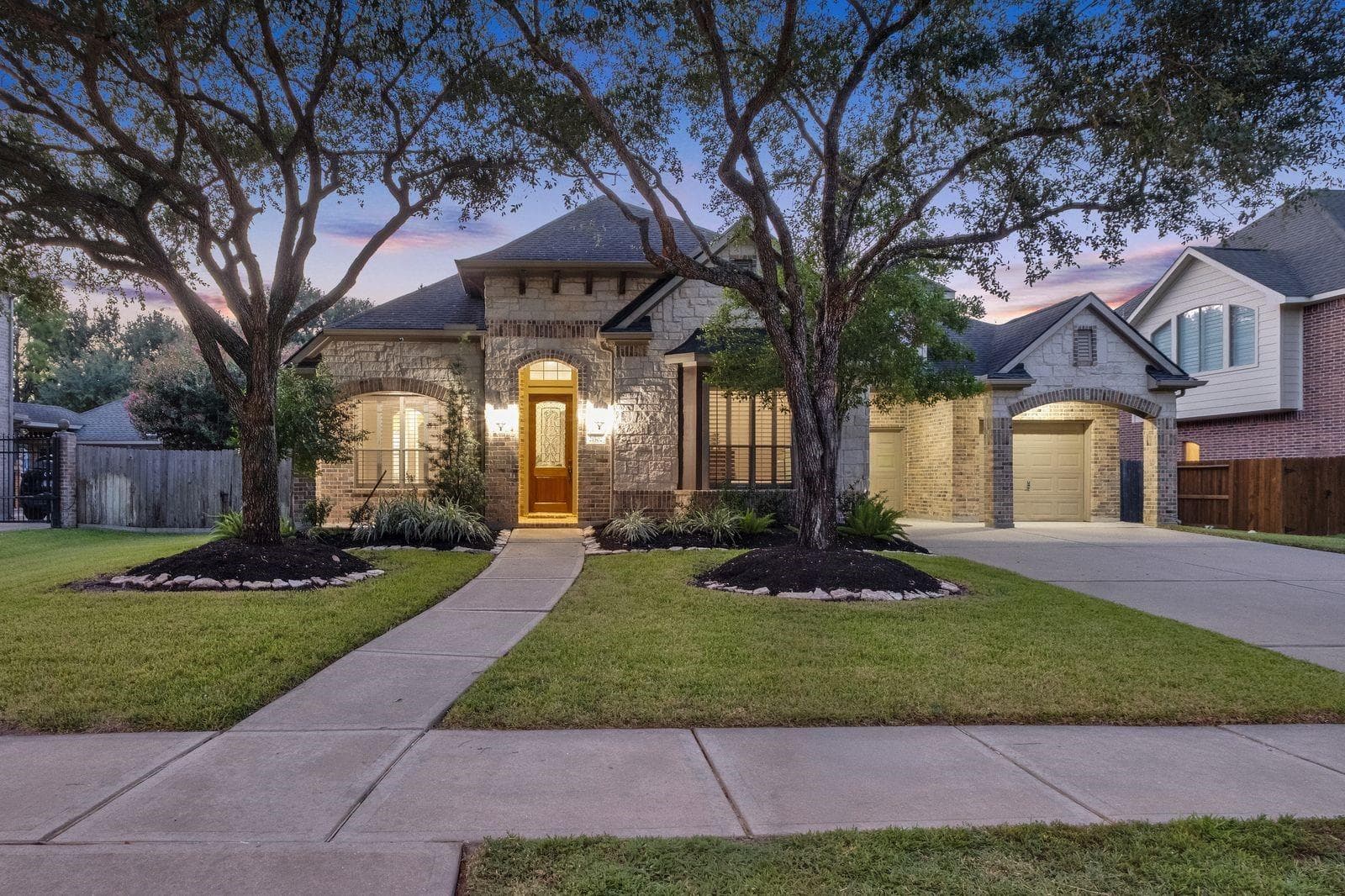 21502 Briar Landing Lane