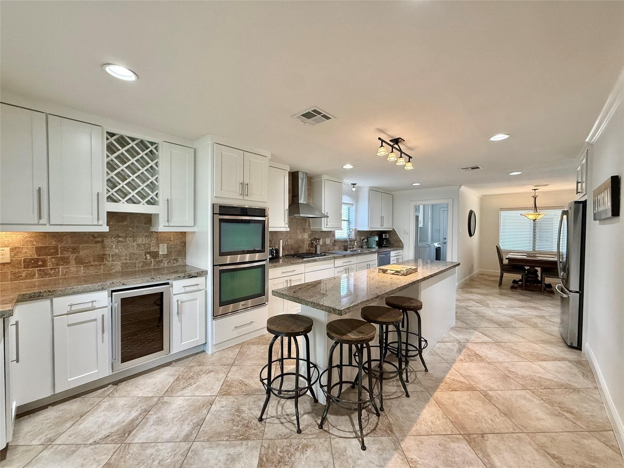 5454 Imogene Street