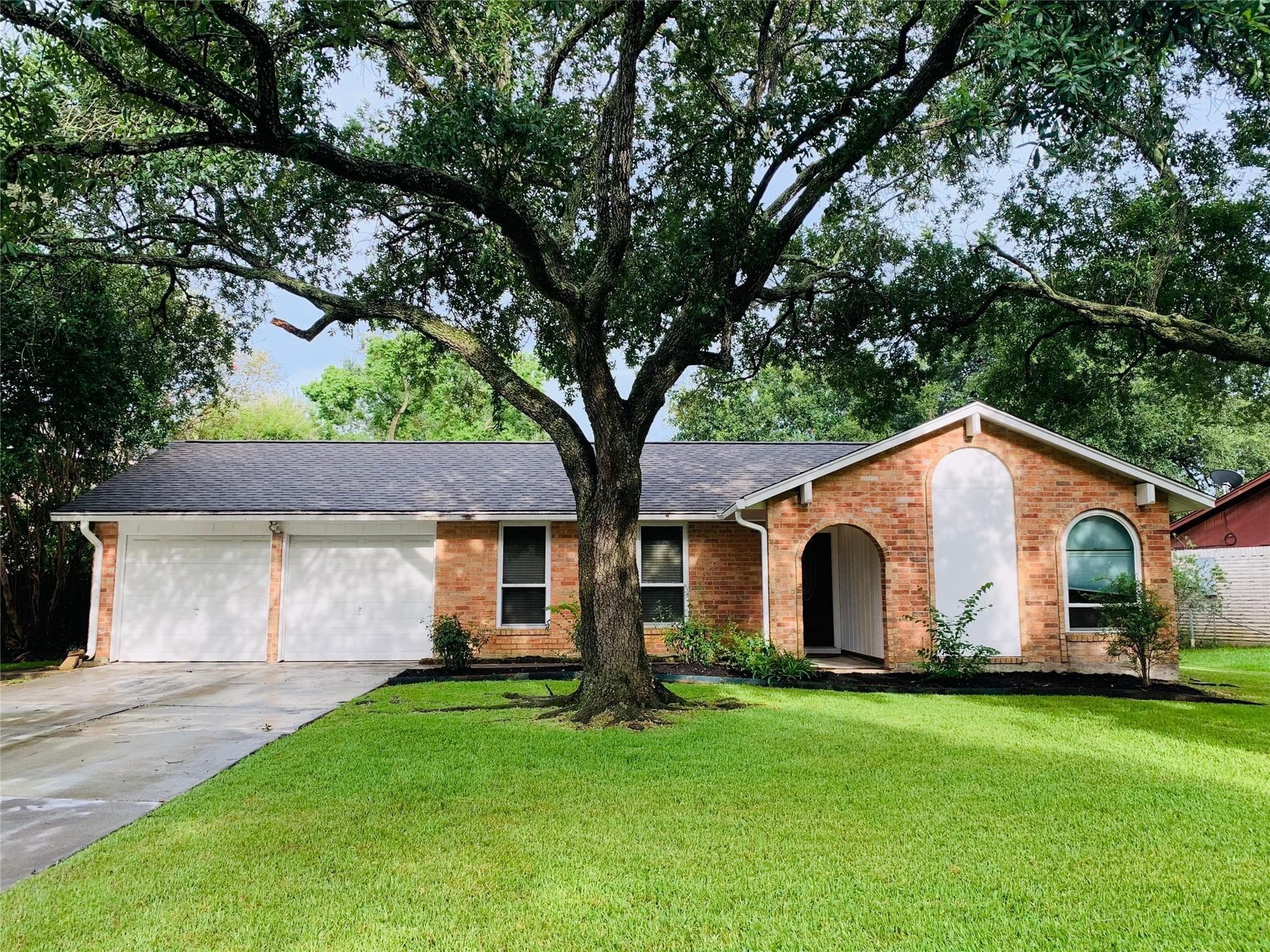 1910 Pear Creek Circle
