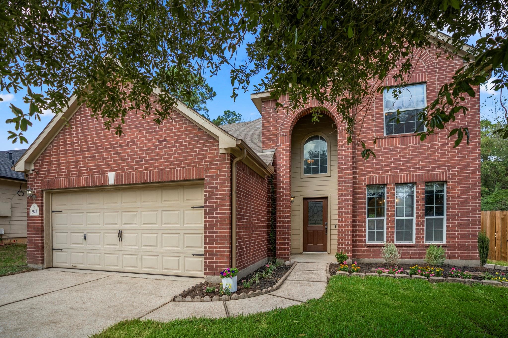 942 Oak Glen Drive