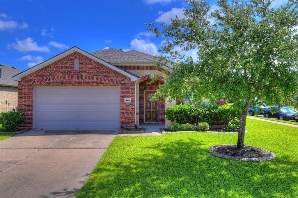 4711 Bellows View Drive