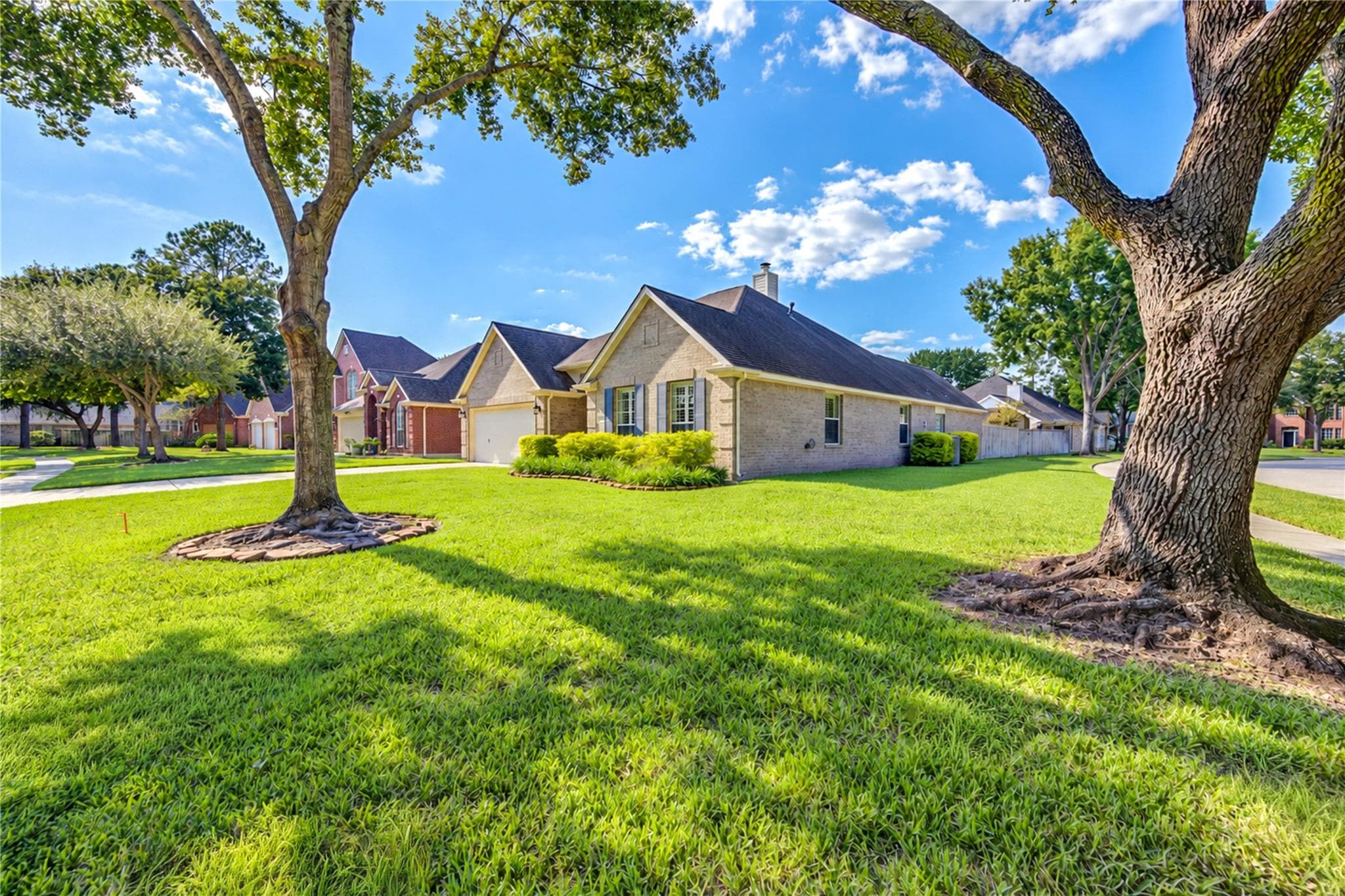 3302 Pioneer Bend Lane
