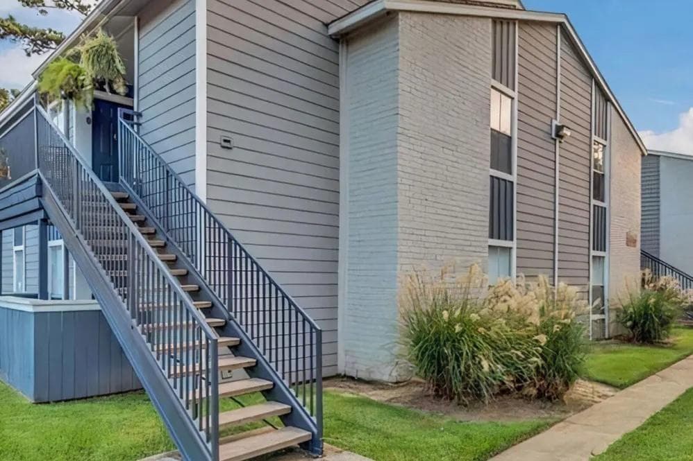 11800 Grant Road #3003