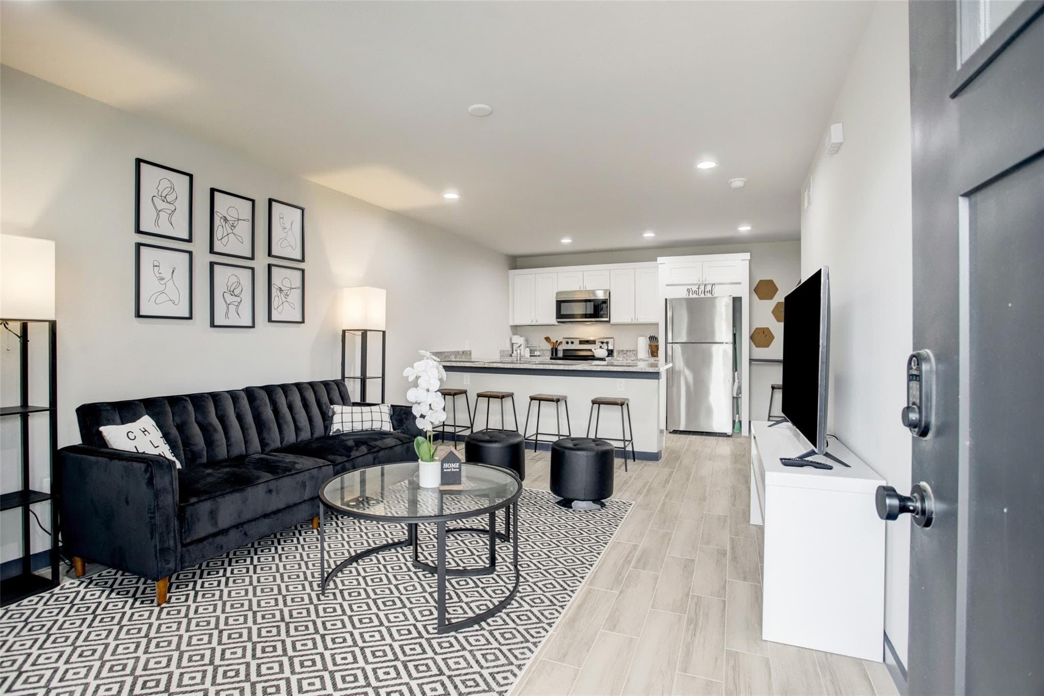 3448 Elgin Street #1