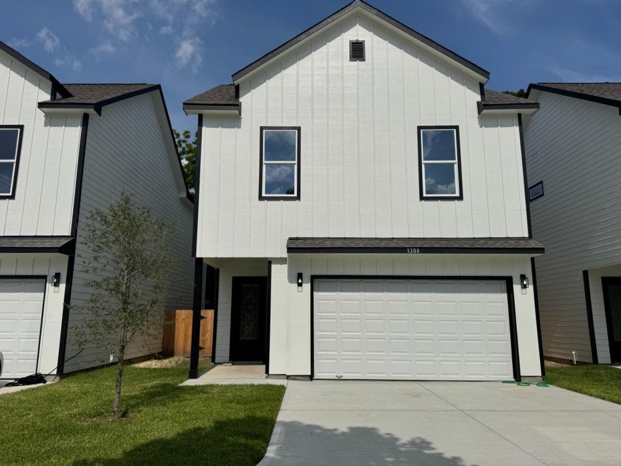 1308 Duff Lane