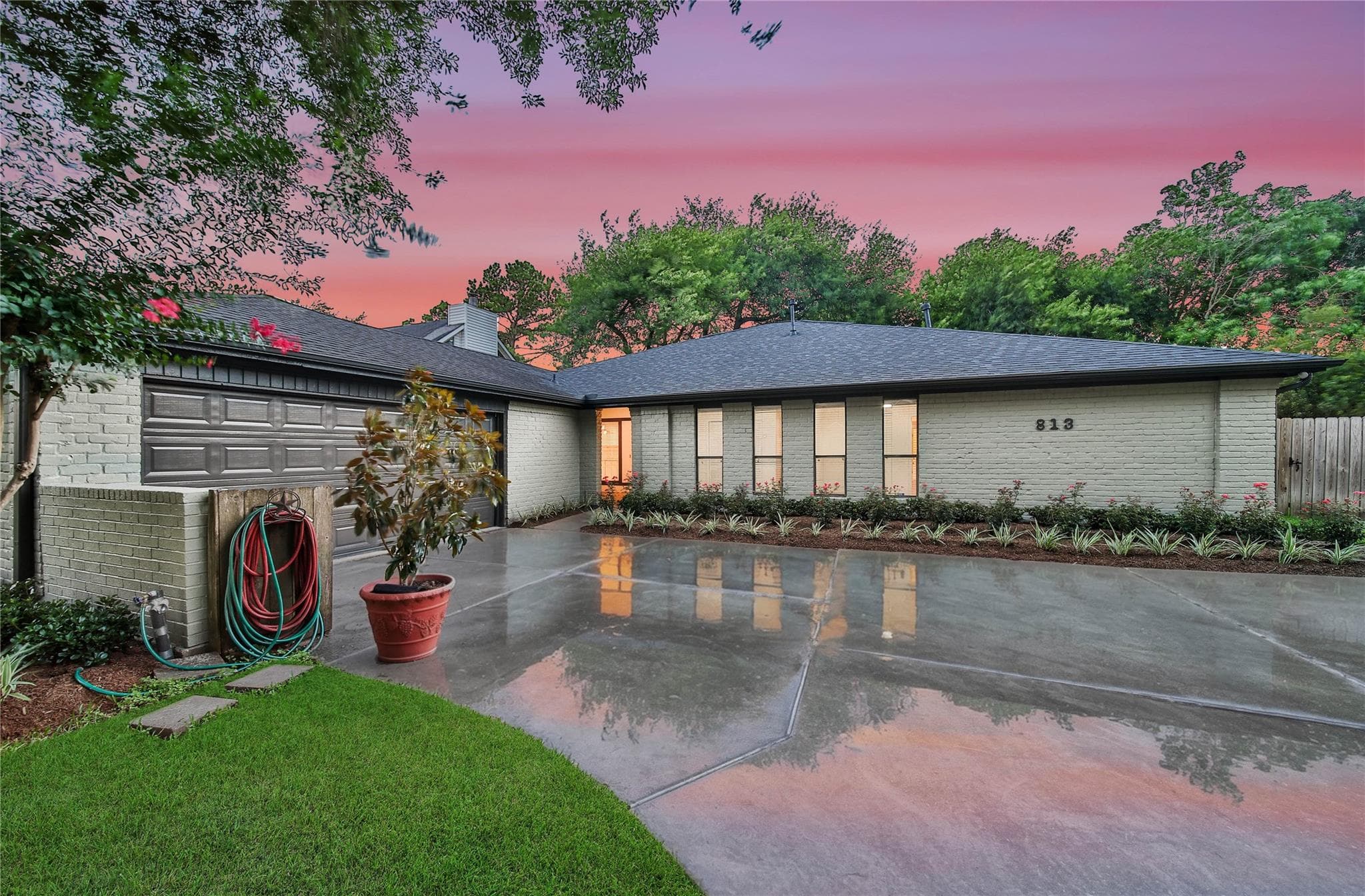 813 E Green Belt Drive