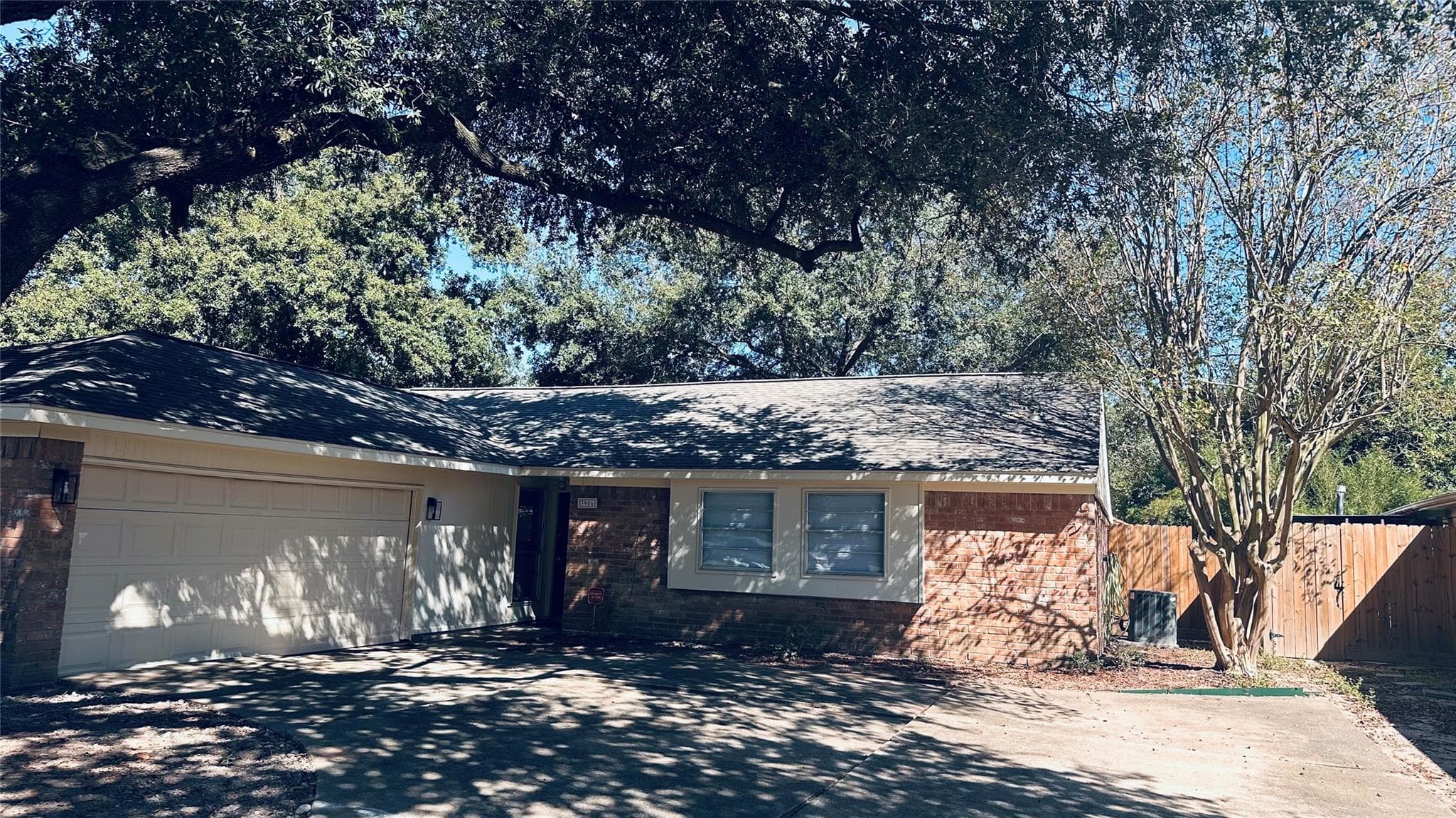 3906 Almington Lane