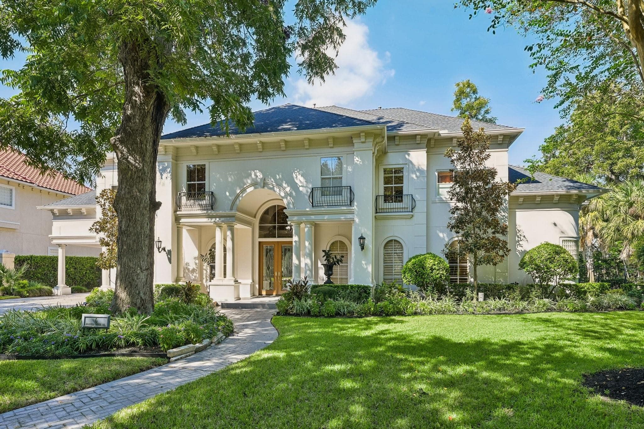 6 Farrell Ridge Drive