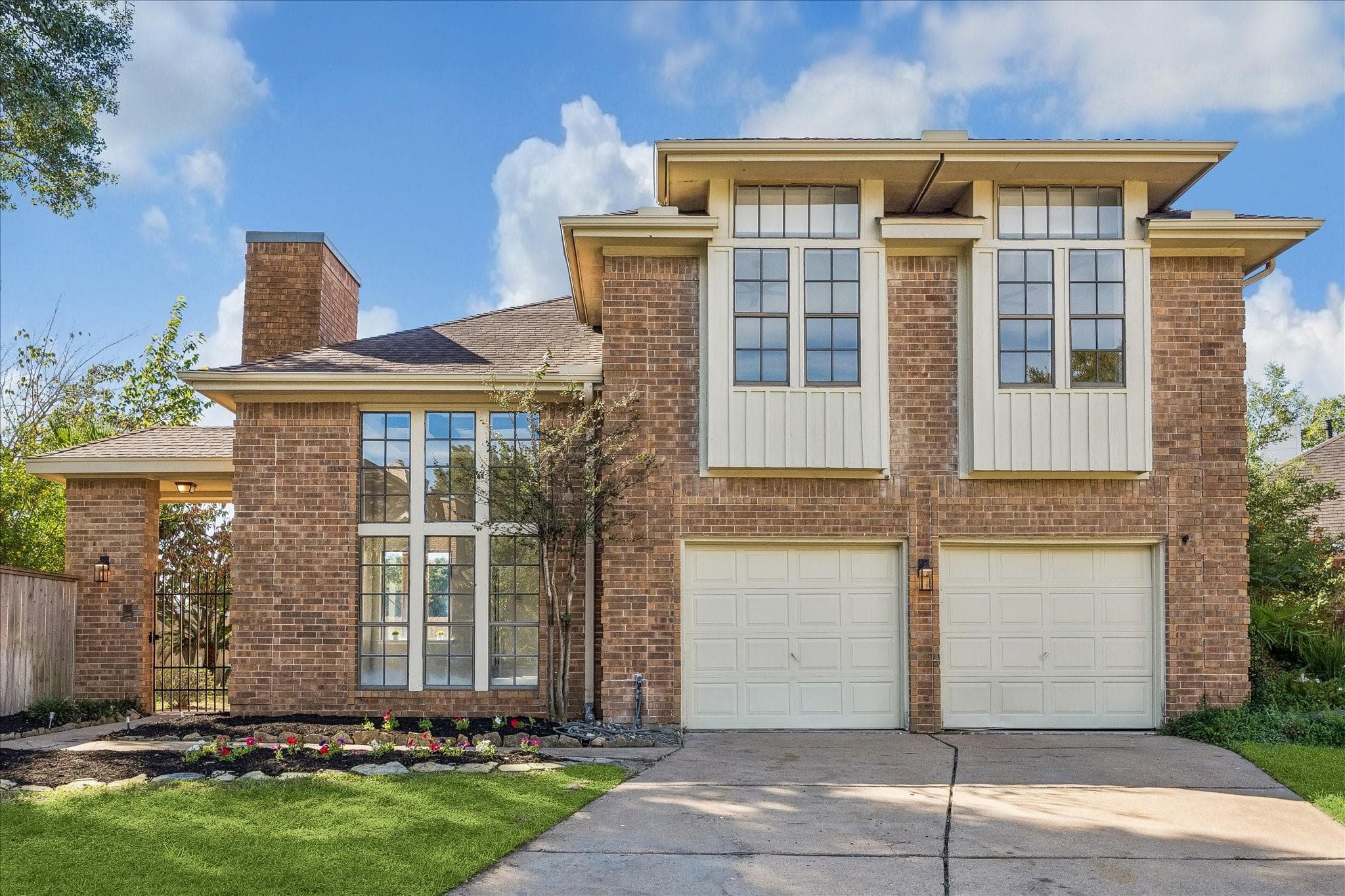14643 S Hearthstone Green Drive