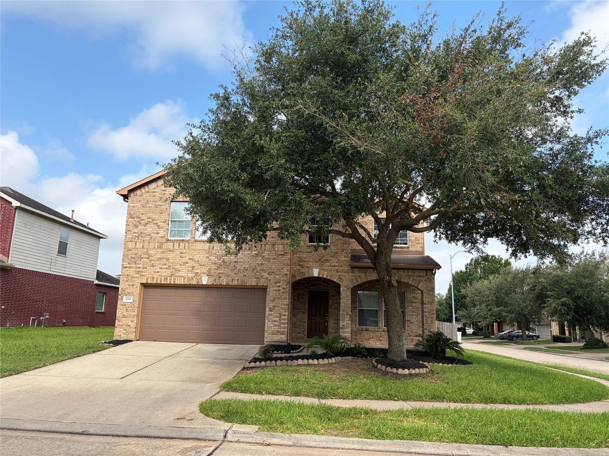 410 Sunwood Glenn Lane