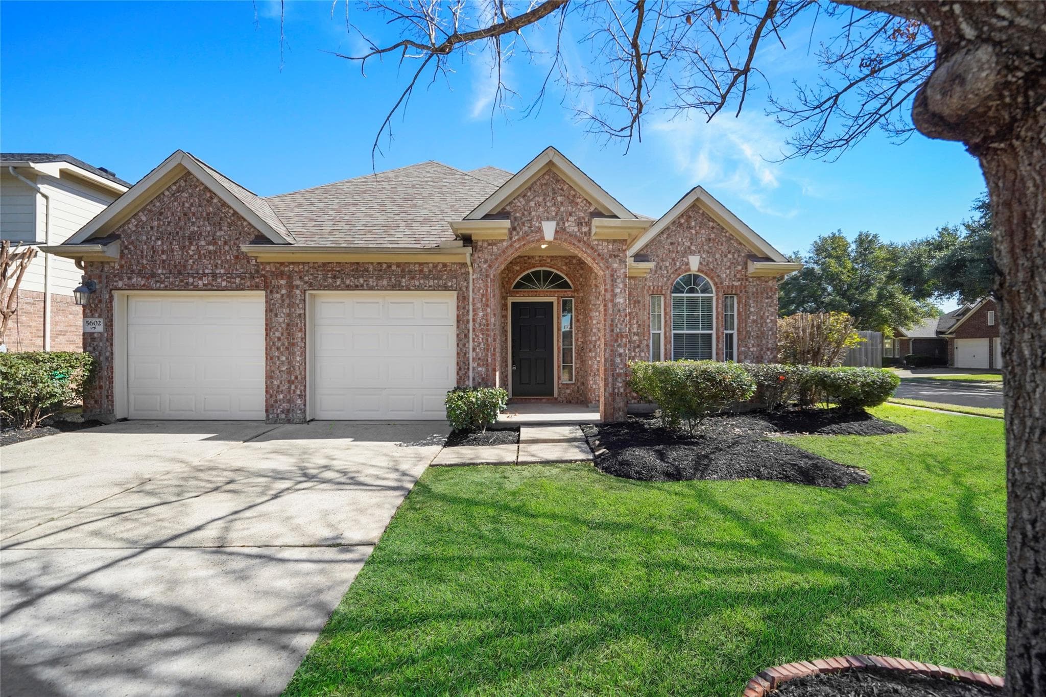 5602 Beaver Pass Lane