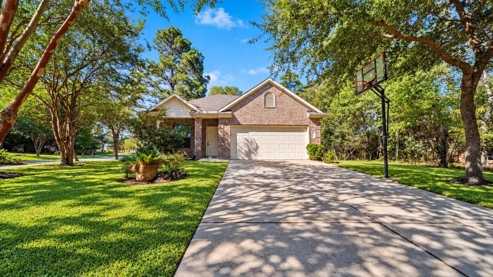 11246 Glenforest Drive