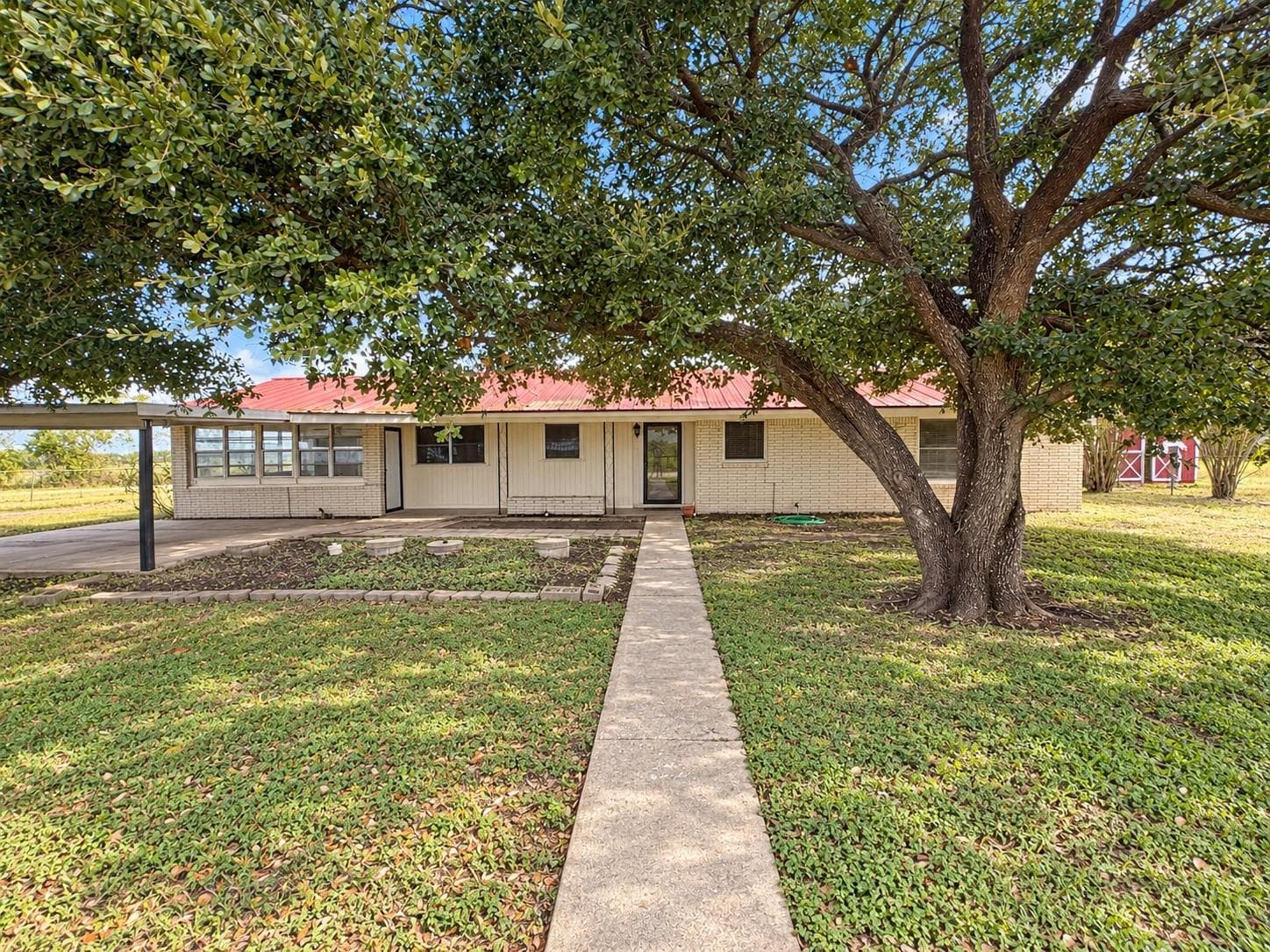 3897 Zulch Road