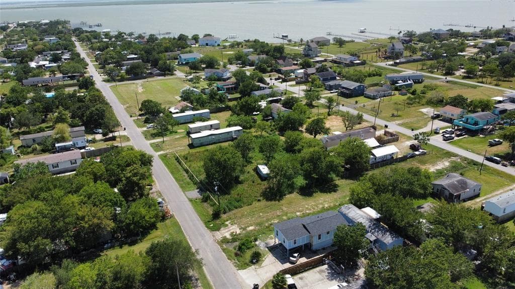 8425 Sands Point Drive