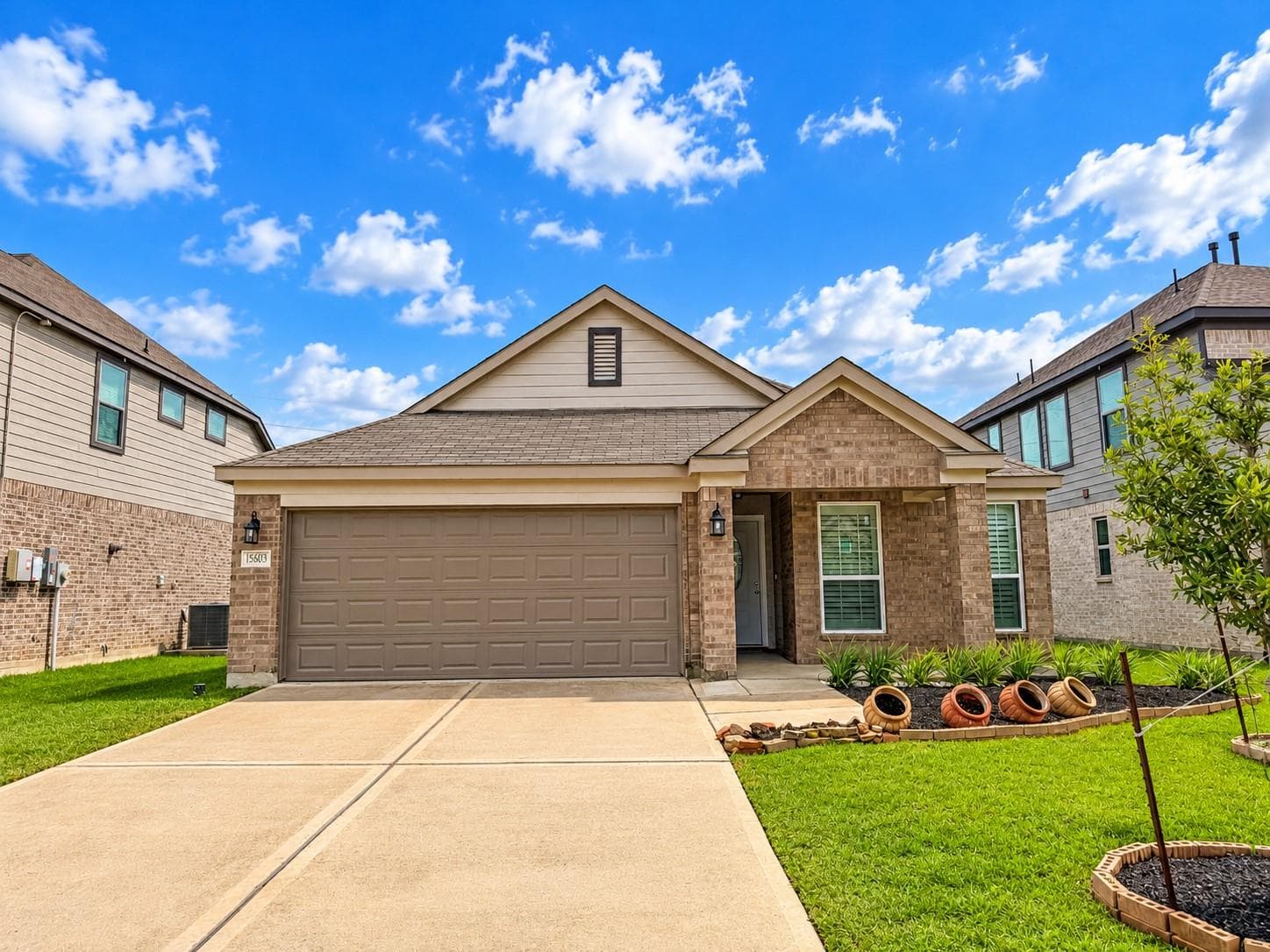 15603 Eastern Meadowlark Way