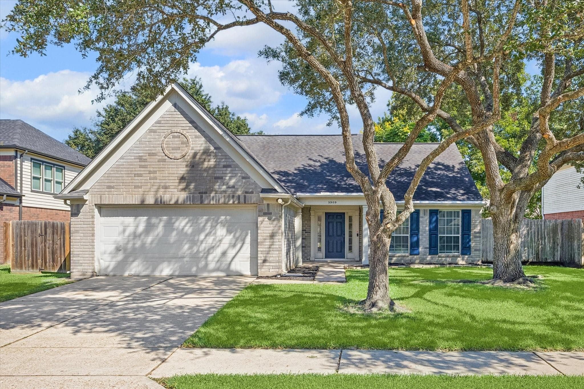 3909 Greenwood Drive